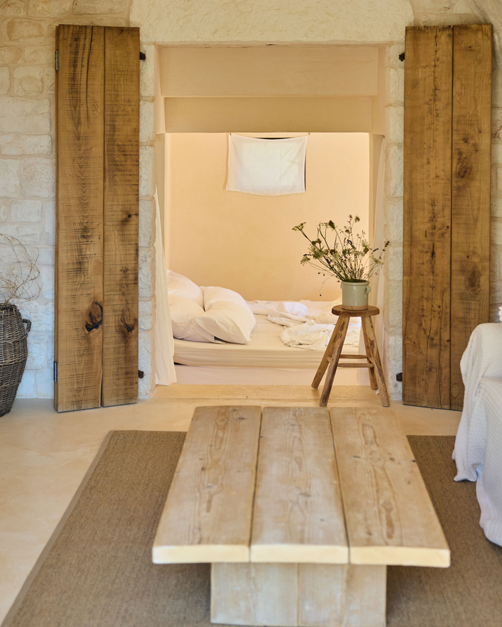 il-guardiano_trullo_puglia-italy_interior-design-bedroom.jpg