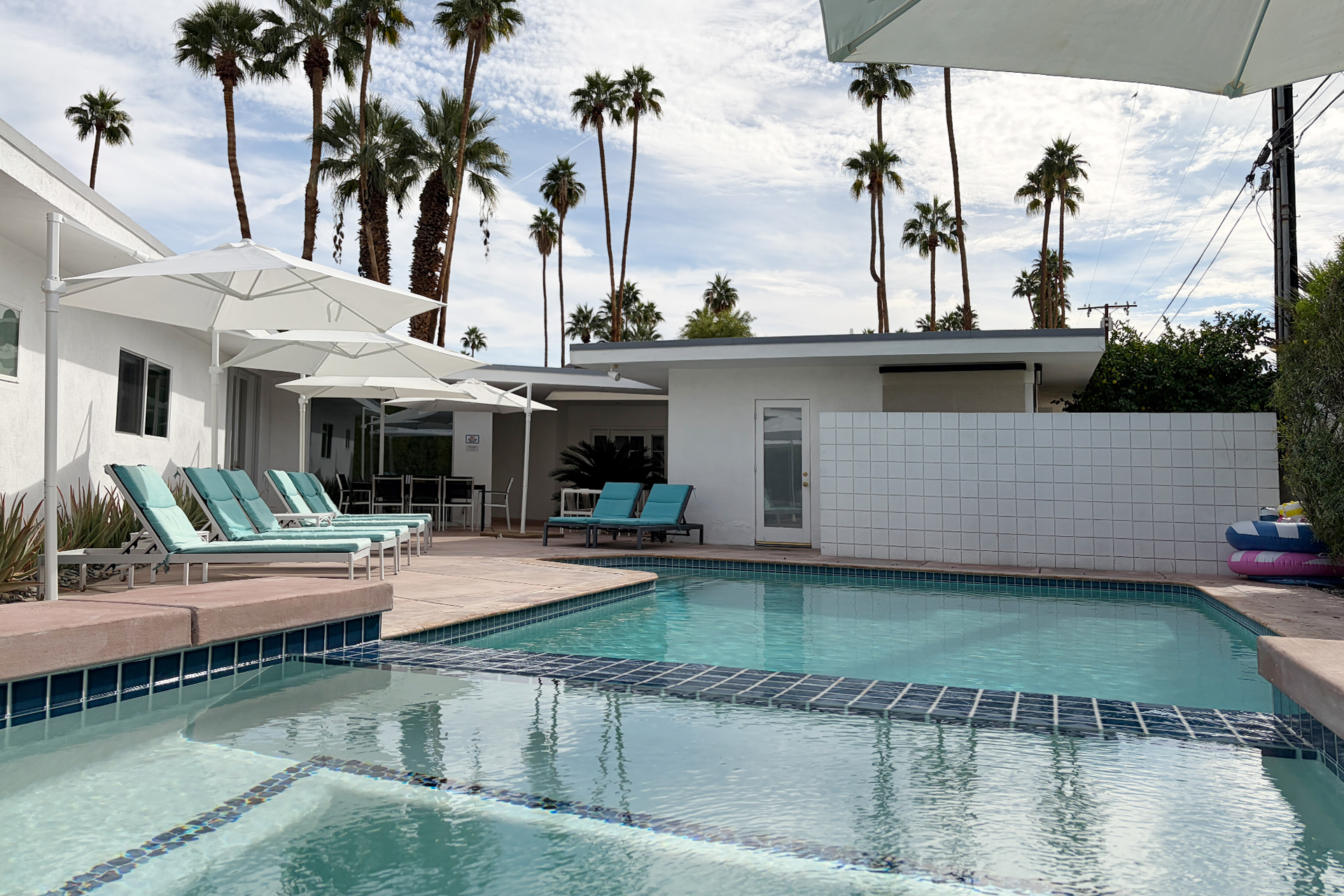 the-palms-house_house_california-usa_exterior-space.jpg