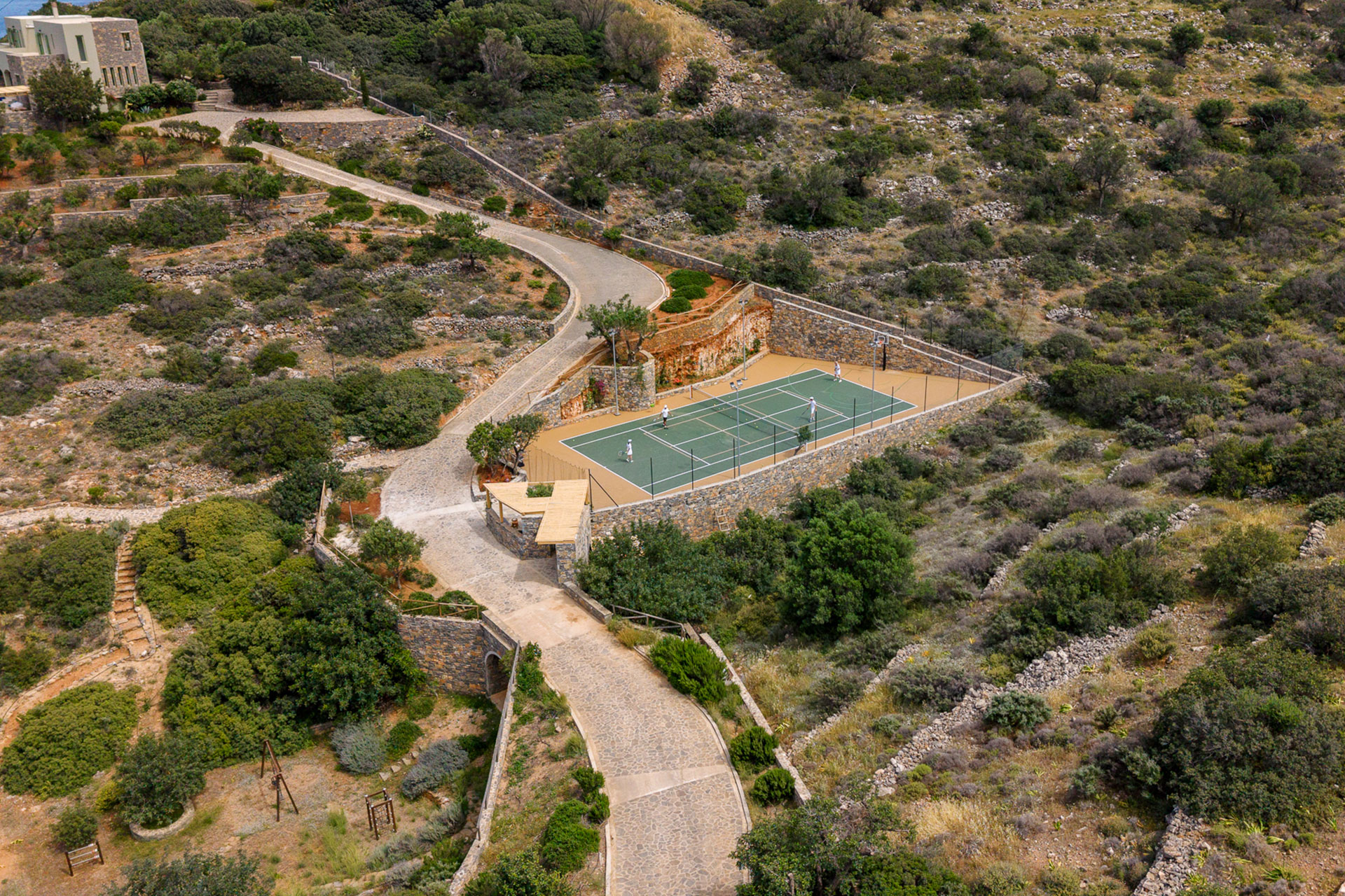 elounda-villas_villa_crete-greece_exterior-tennis-court.jpg