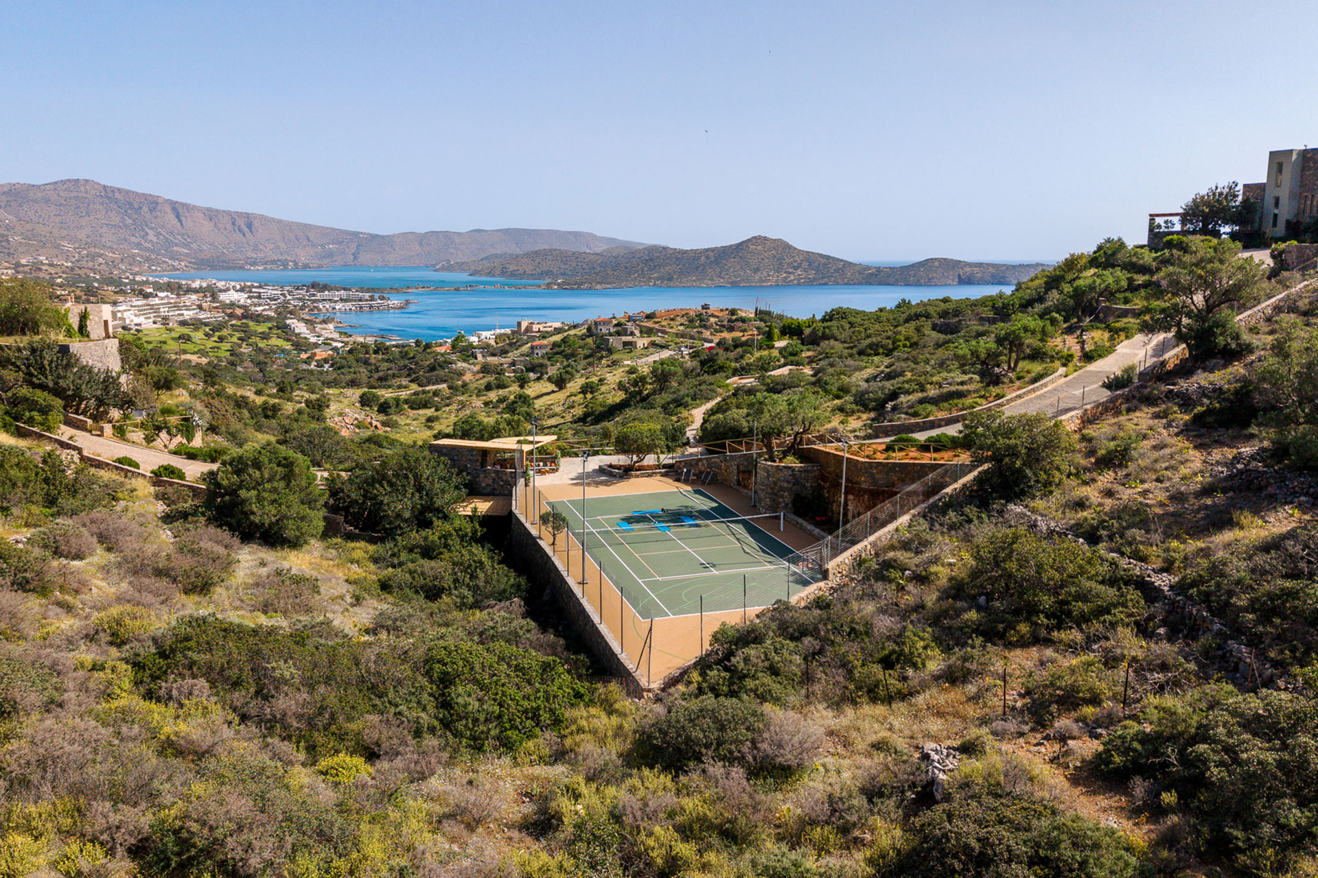 elounda-villas_villa_crete-greece_exterior-view.jpg