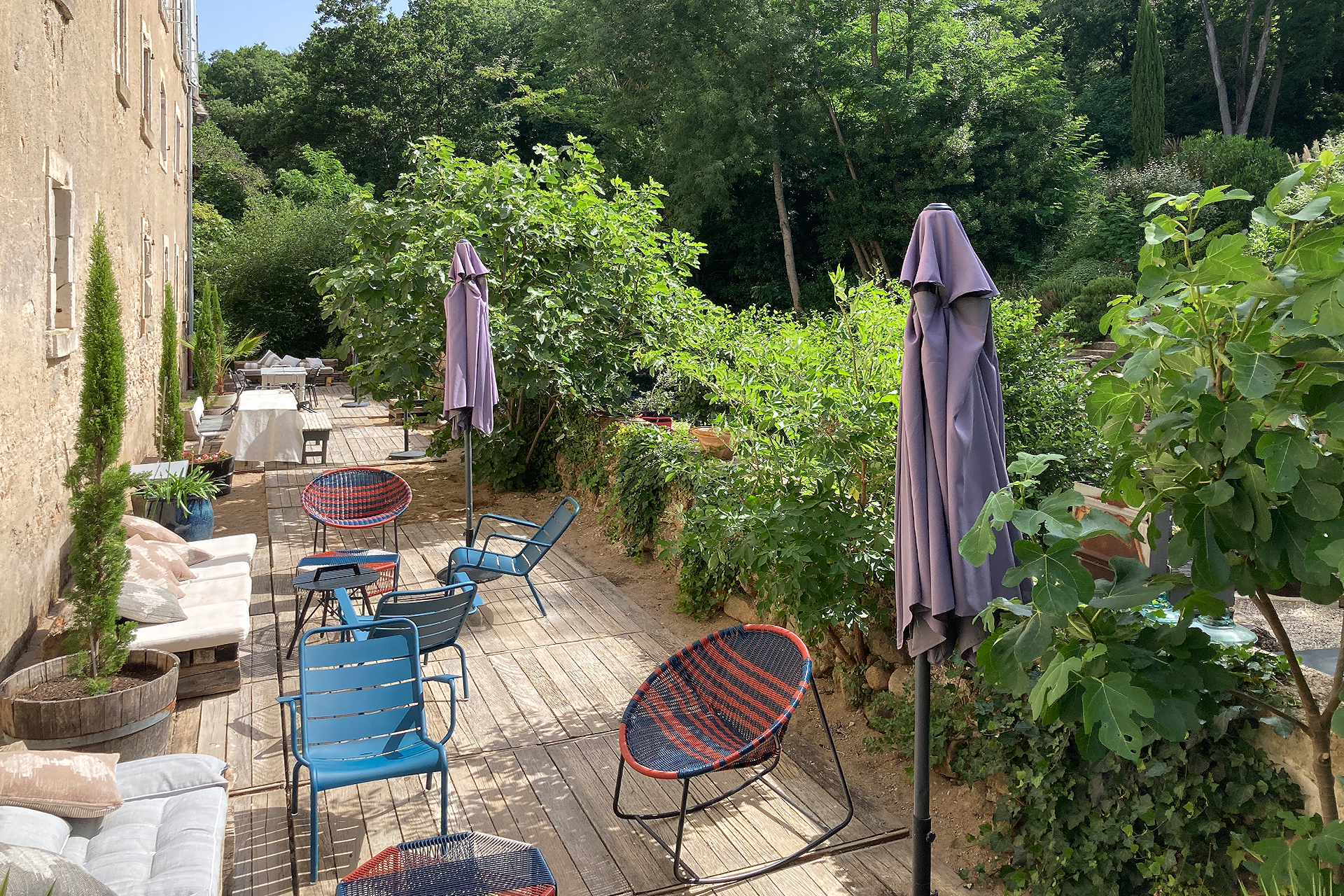 the-linen-mill_bed&breakfast_occitanie-france_exterior-terrace-design.jpg