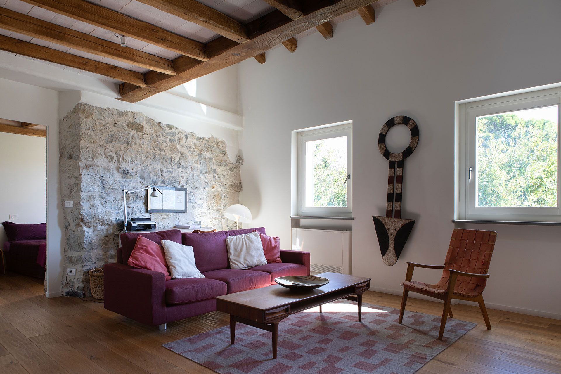 casa-leopoldo_country-house_liguria-italy_interior-living.jpg