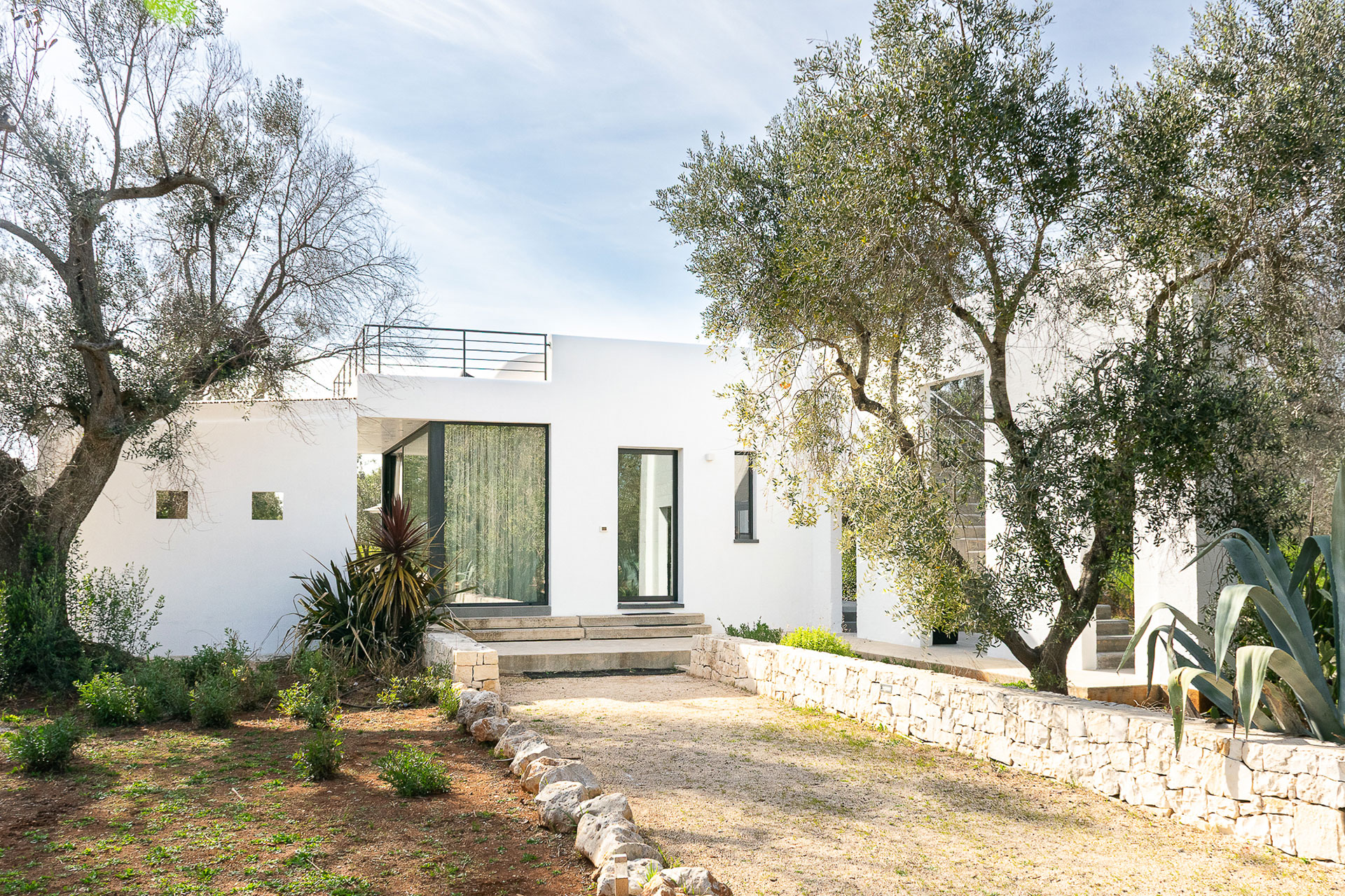 villa-ashyana_villa_puglia-italy_exterior-facade.jpg