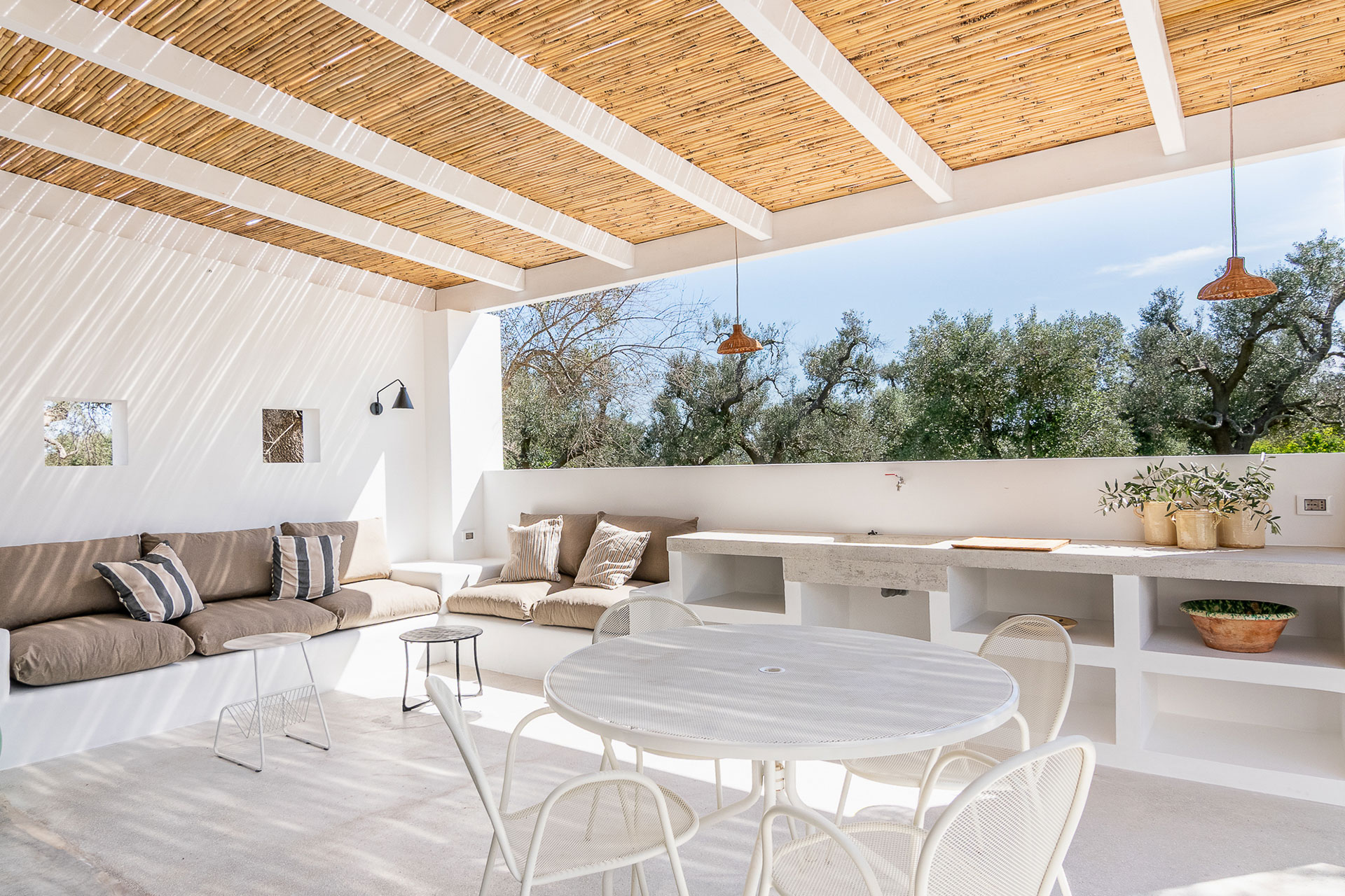 villa-ashyana_villa_puglia-italy_exterior-pergola-terrace-seating.jpg