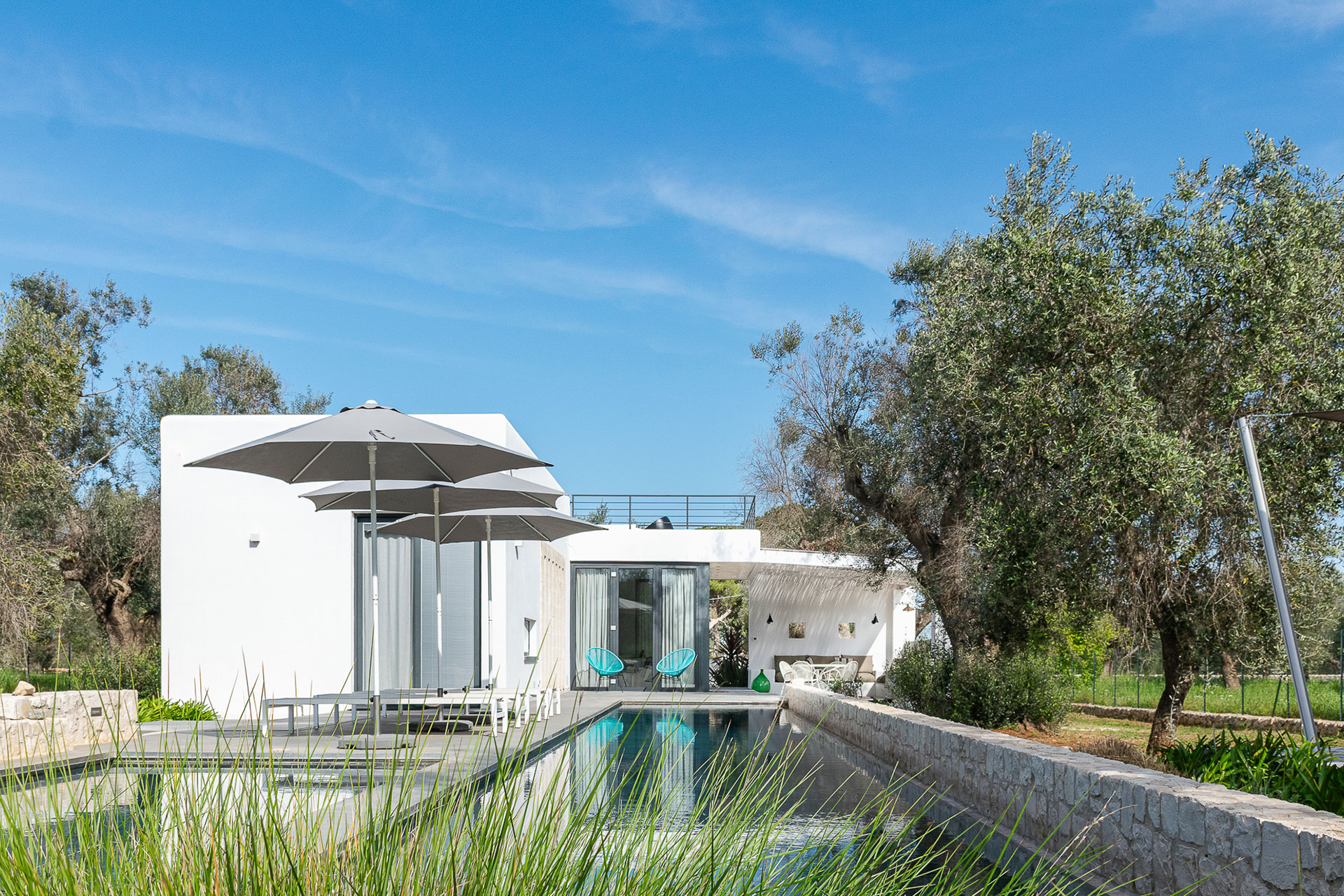 villa-ashyana_villa_puglia-italy_exterior-space.jpg