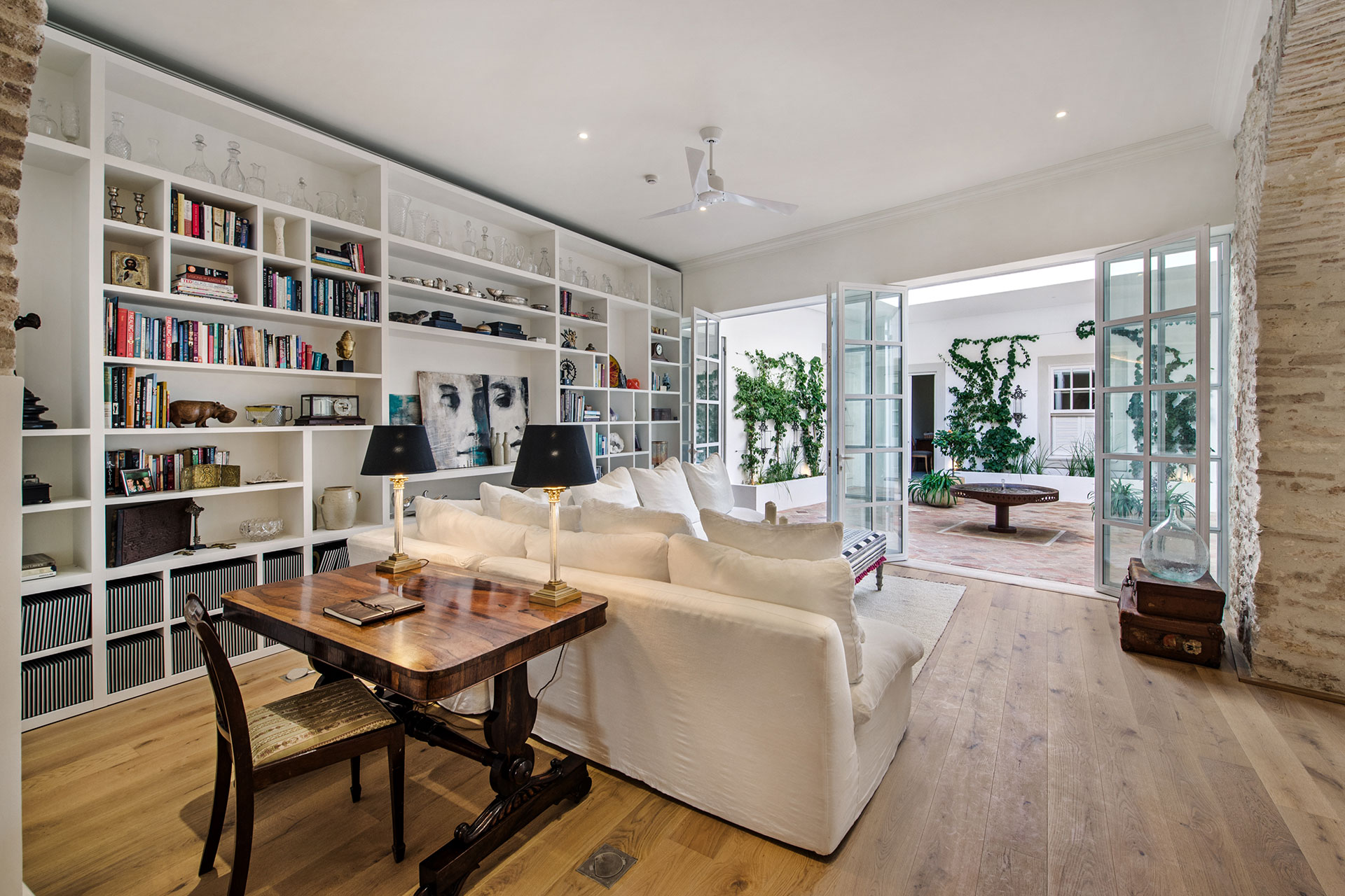 casa-fuzetta_villa_faro-portugal_interior-living.jpg