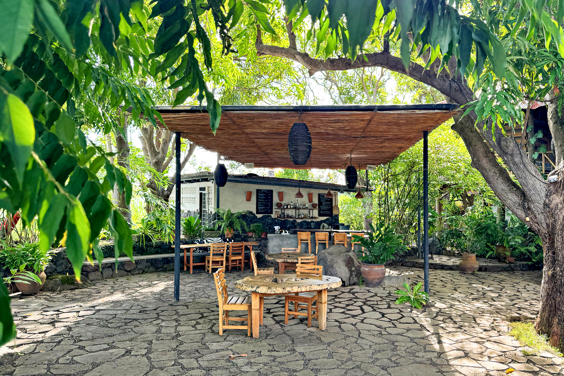 isleta-el-espino_estate_granada-nicaragua_common-areas-exterior-terrace.jpg