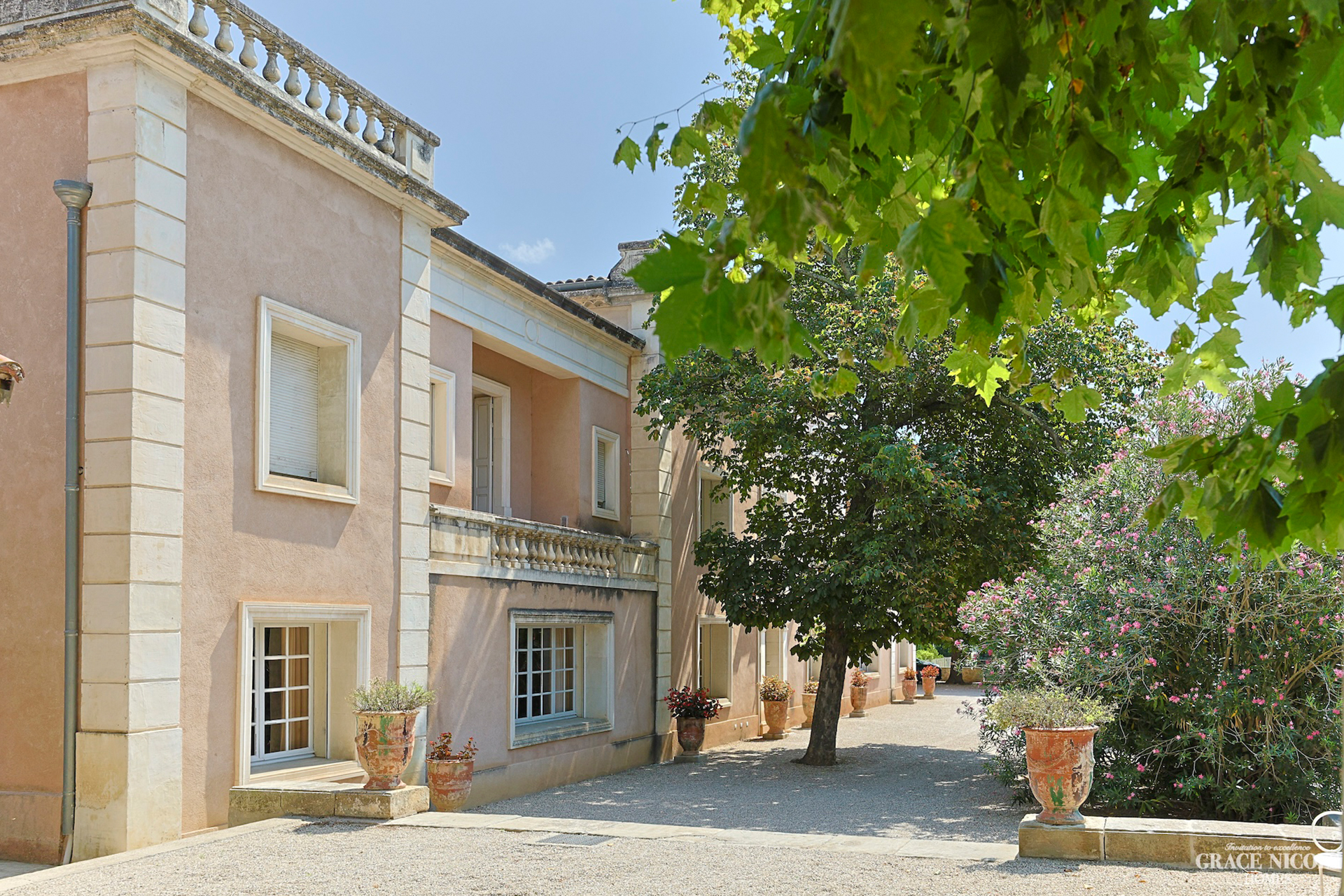 herault-mansion_estate_Occitanie-france_exterior-facade.jpg