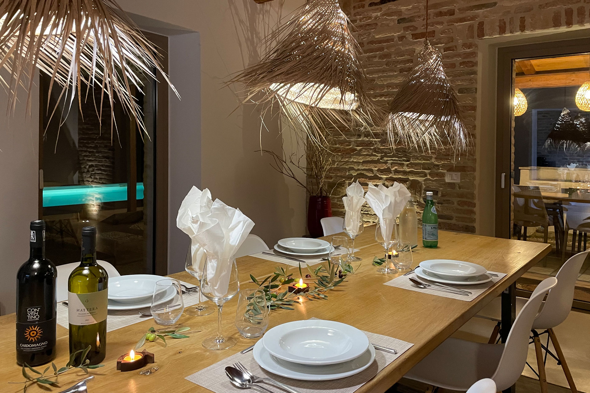 casa-fontegenga_farmhouse_marche-italy_interior-table.jpg