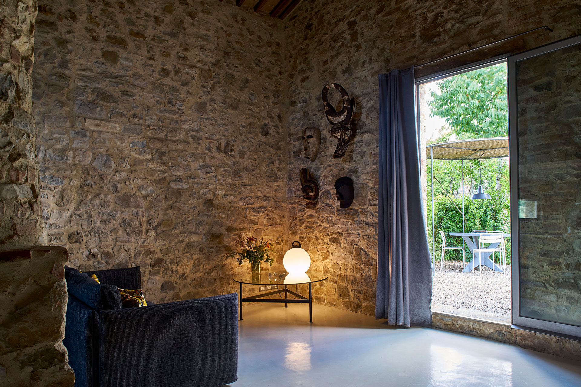 casale-di-cellole_farmhouse_tuscany-italy_africa-space.jpg