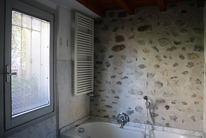 8d3b252bc9f53d66fe32caf5420d19bc402b31af.jpg