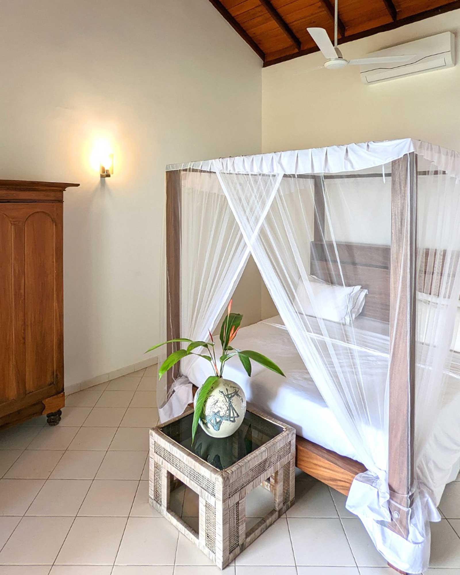 kanda-house_small-hotel_Southern-Province-Sri-Lanka_mango-house-interior-bedroom-design.jpg