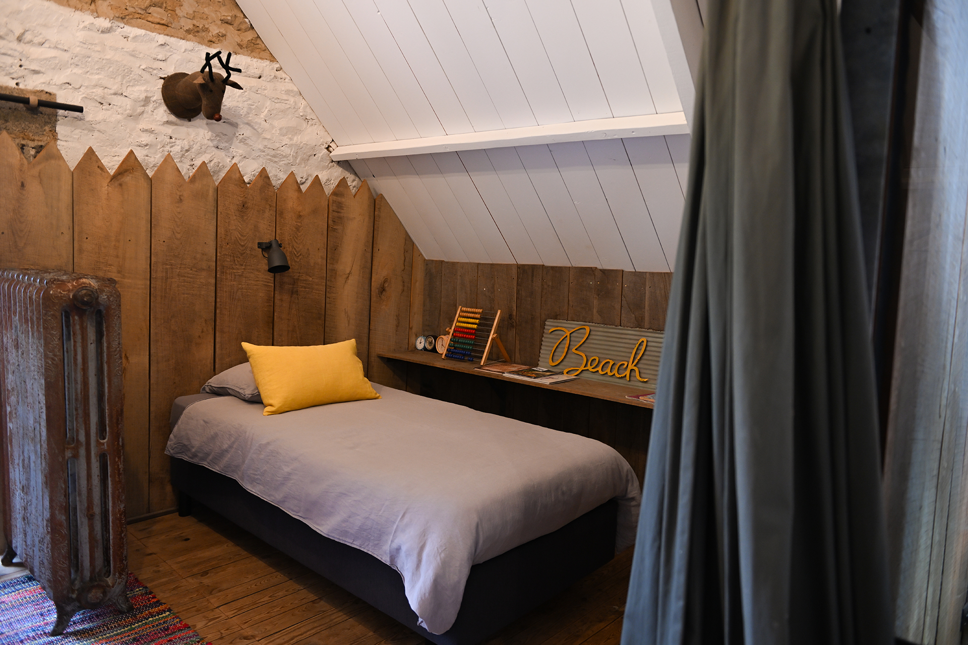 la-grange-d-isidore_guesthouse_bretagne-france_interior-bed-design.jpg