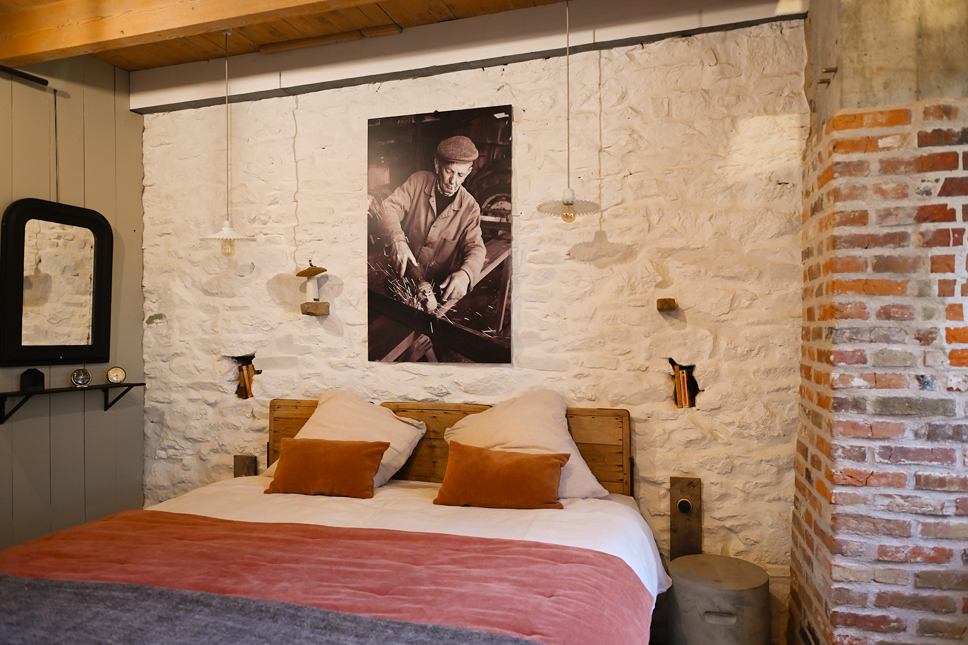 la-grange-d-isidore_guesthouse_bretagne-france_interior-bedroom.jpg