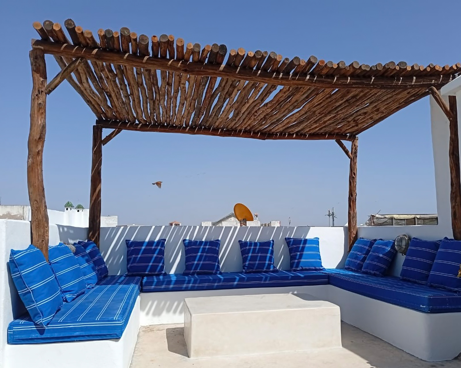 dar-beida_villa_essaouira_morocco_exterior-sitting.jpg