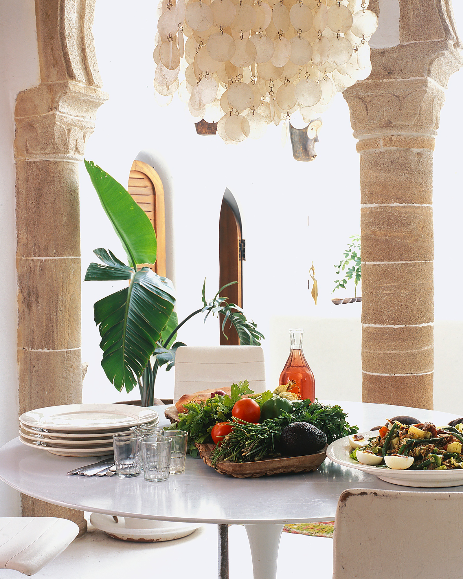 dar-beida_villa_essaouira_morocco_interior-dining (1).jpg