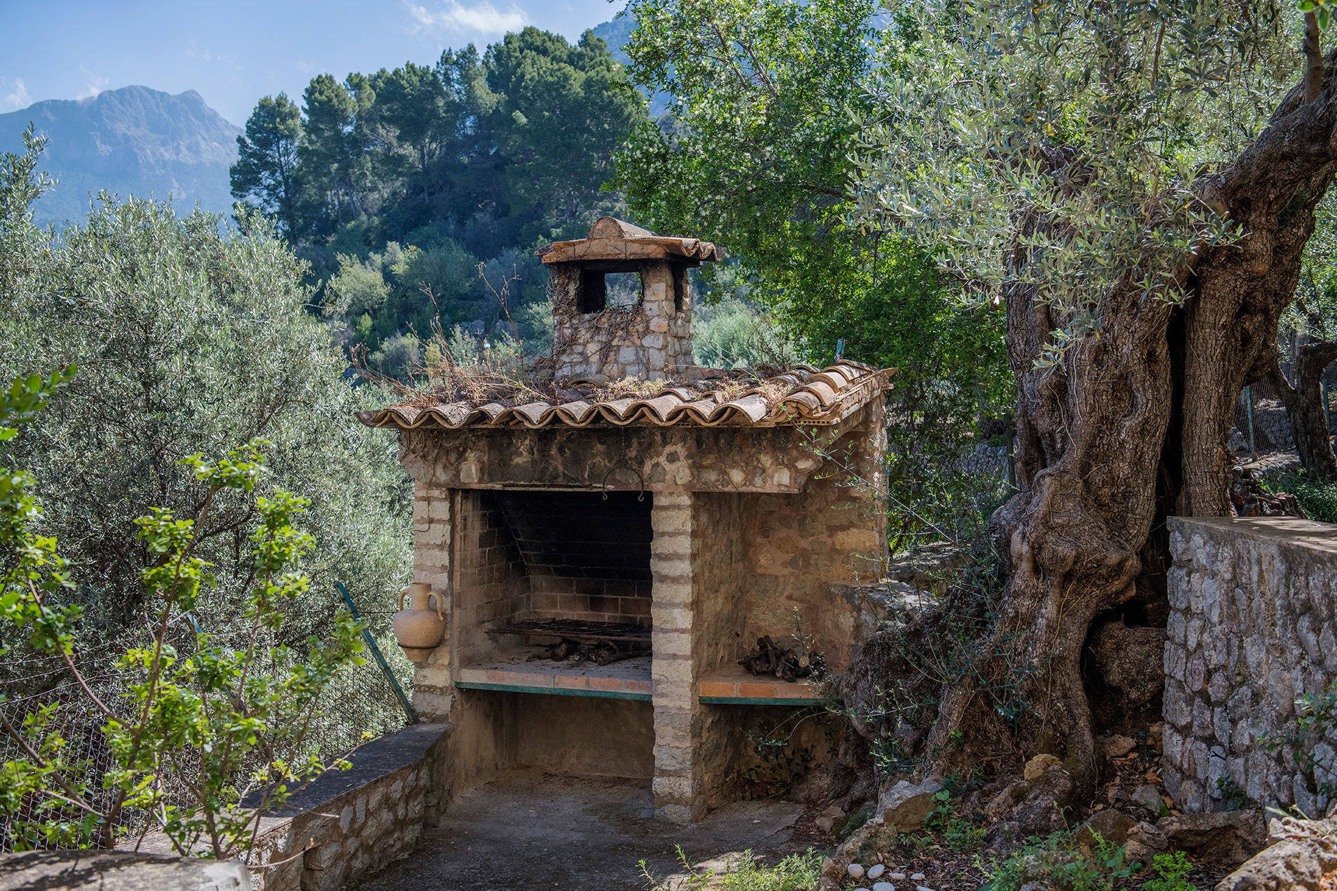 casa-soller_estate_Illes-Balears-spain_exterior-detail.jpg