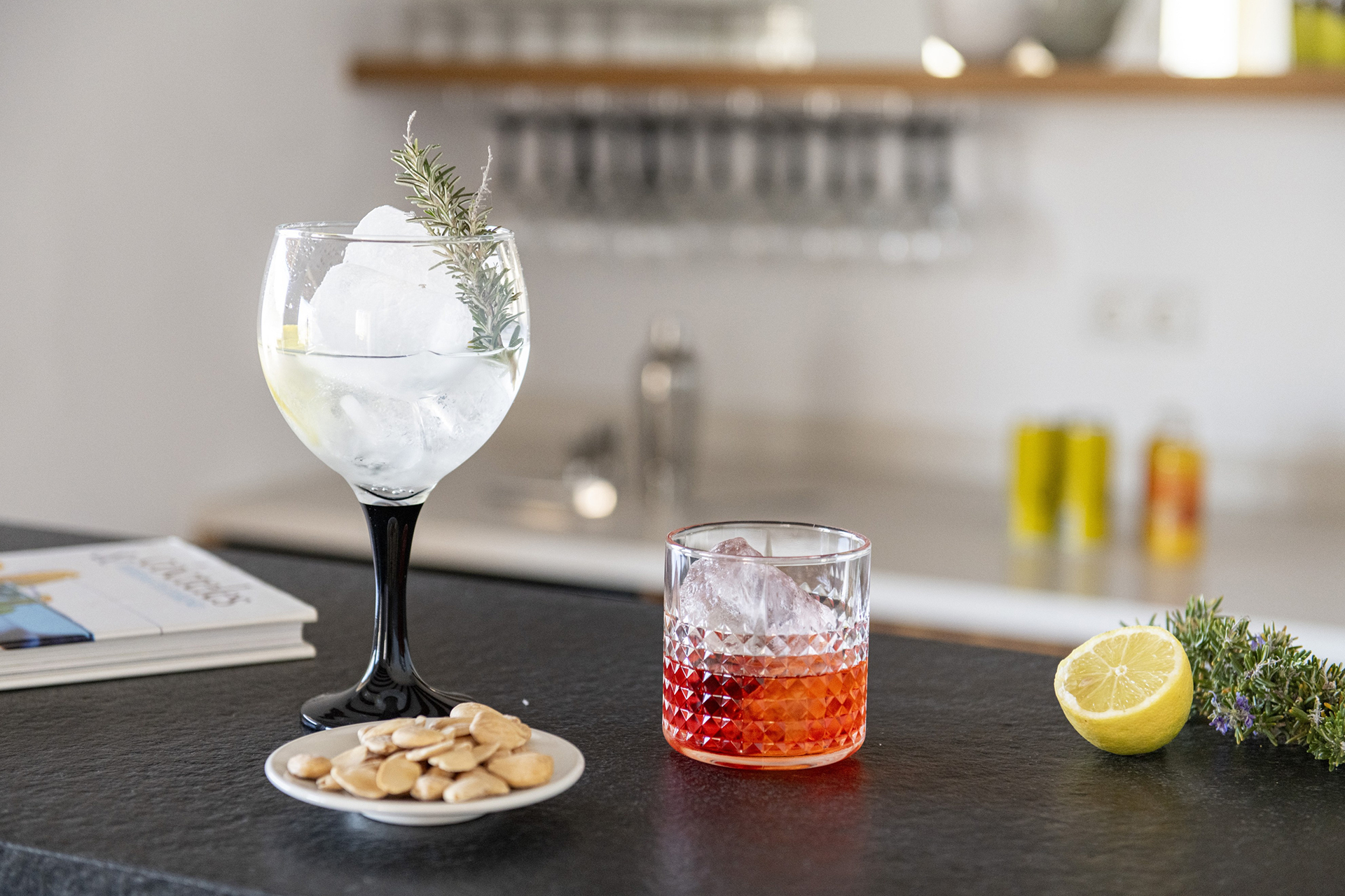 casa-soller_estate_Illes-Balears-spain_interior-bar-drink.jpg