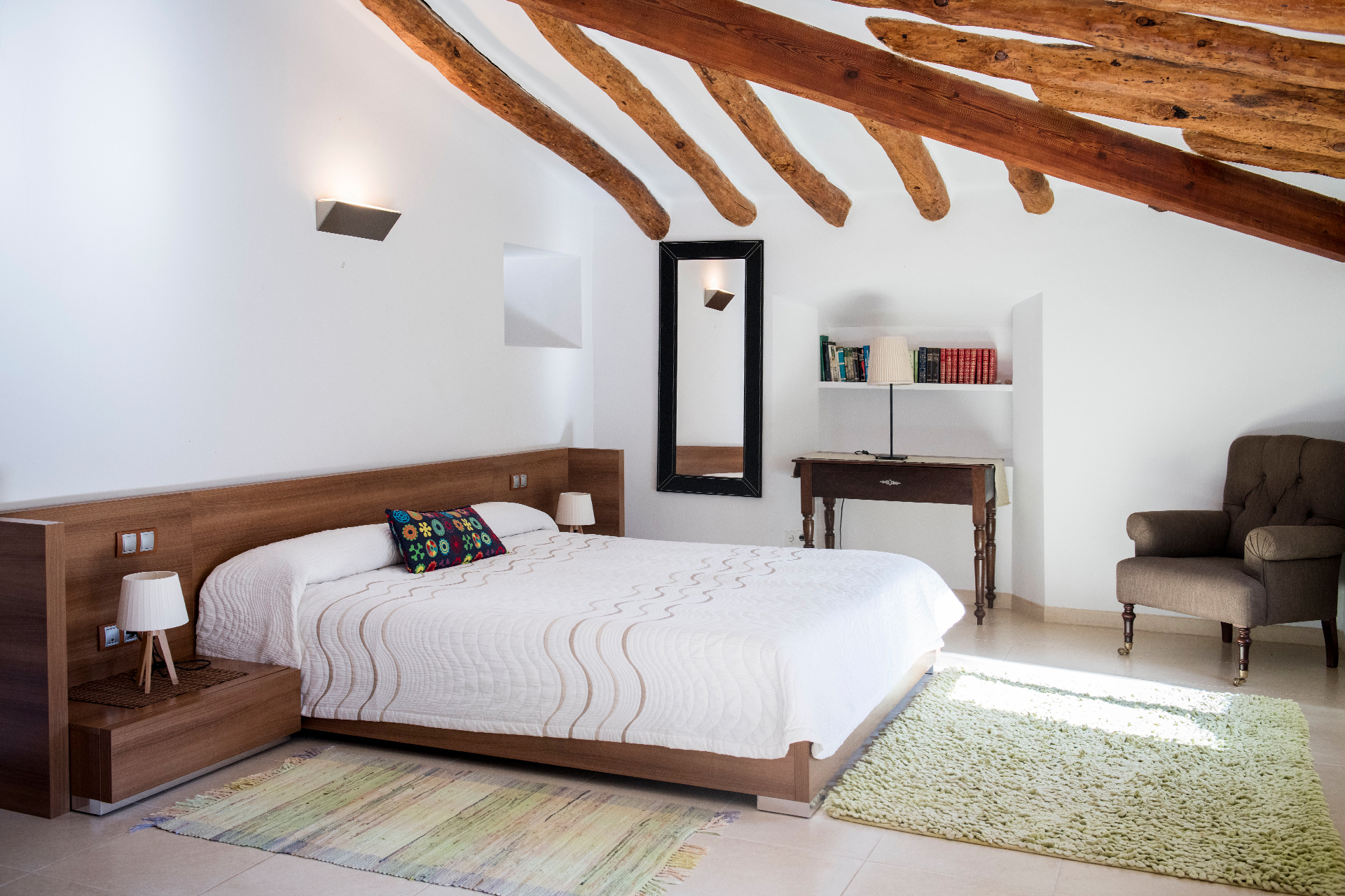 casa-soller_estate_Illes-Balears-spain_interior-bedroom.jpg