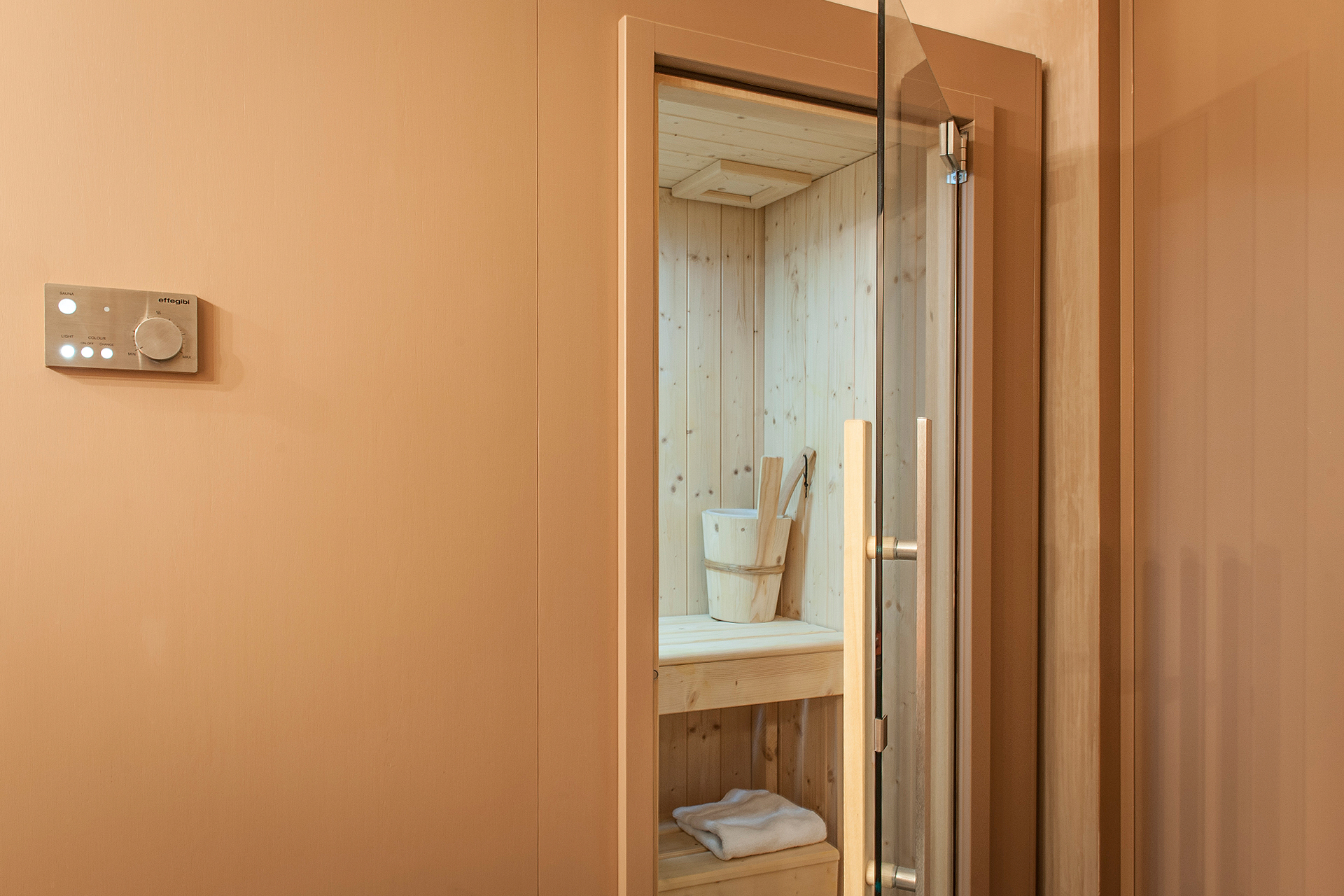 casacau-apartments_apartment_lazio-roma-italy_the-studio-sauna.jpg