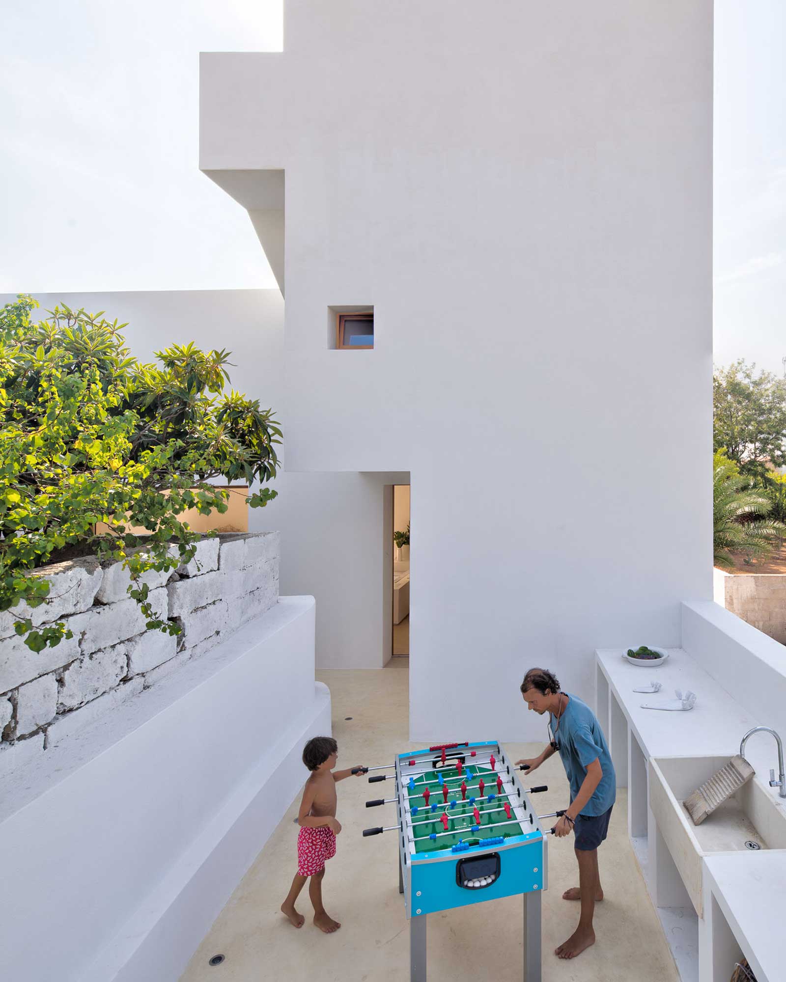 la-torre-bianca_villa_puglia-italy_exterior-design.jpg