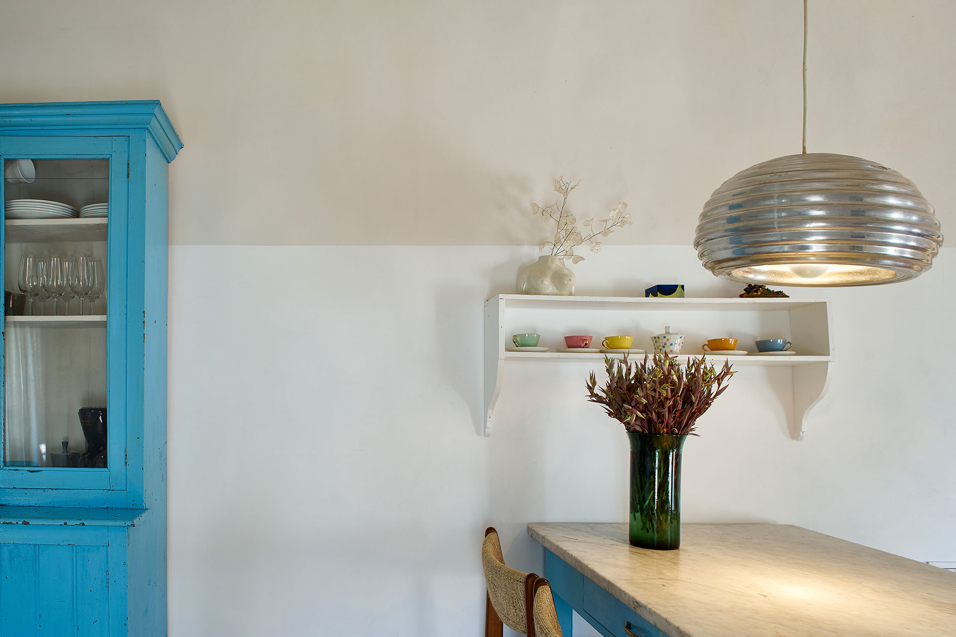 casale-di-cellole_farmhouse_tuscany-italy_moon-interior-design.jpg