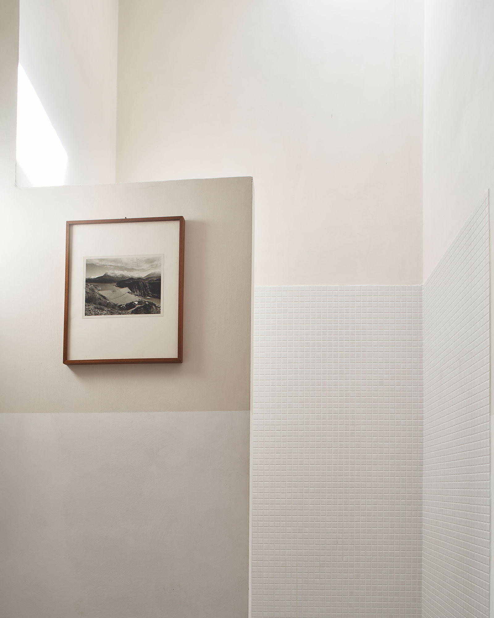 casale-di-cellole_farmhouse_tuscany-italy_river-interior-bathroom-detail.jpg
