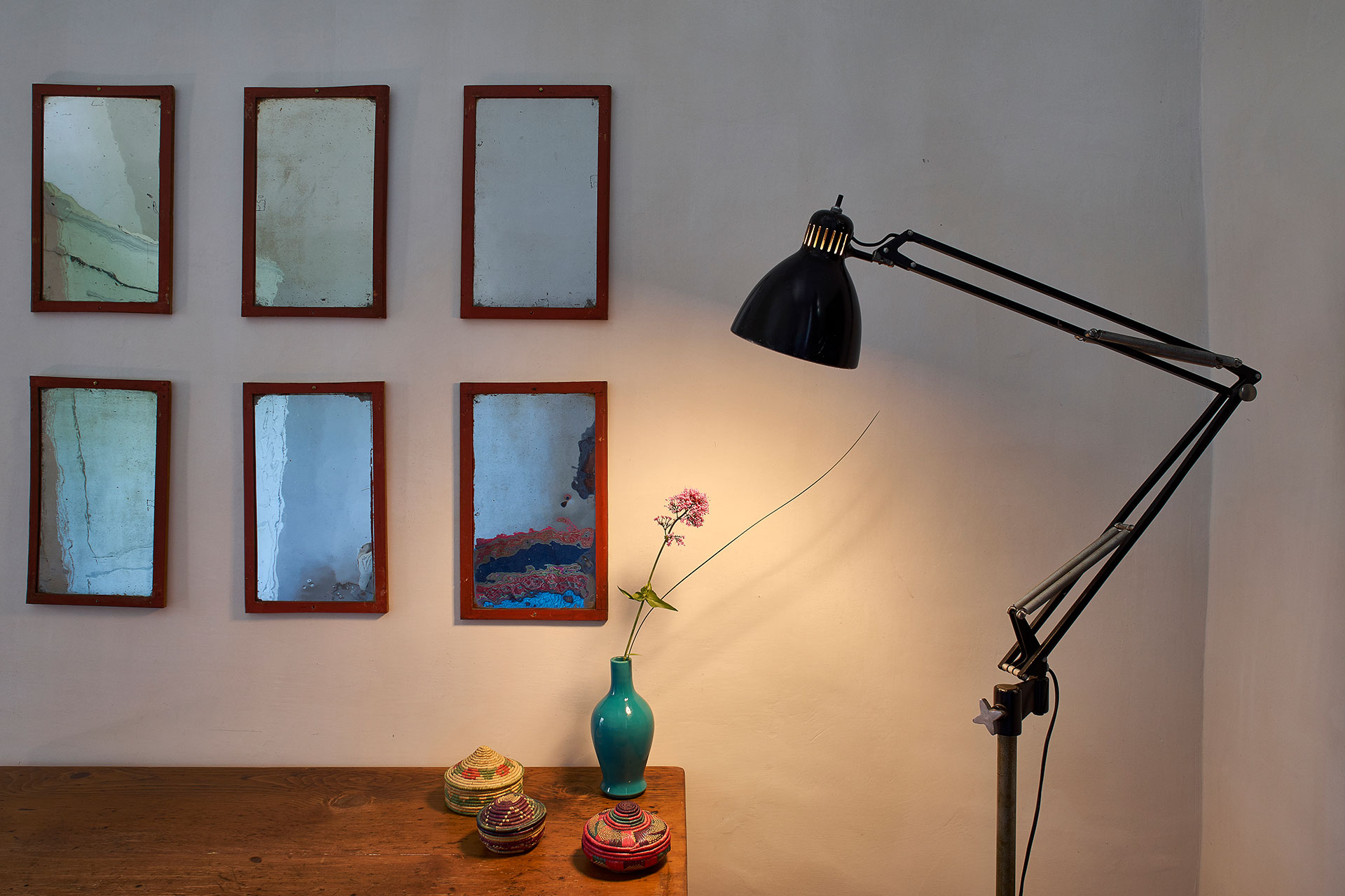 casale-di-cellole_farmhouse_tuscany-italy_river-interior-lamp.jpg