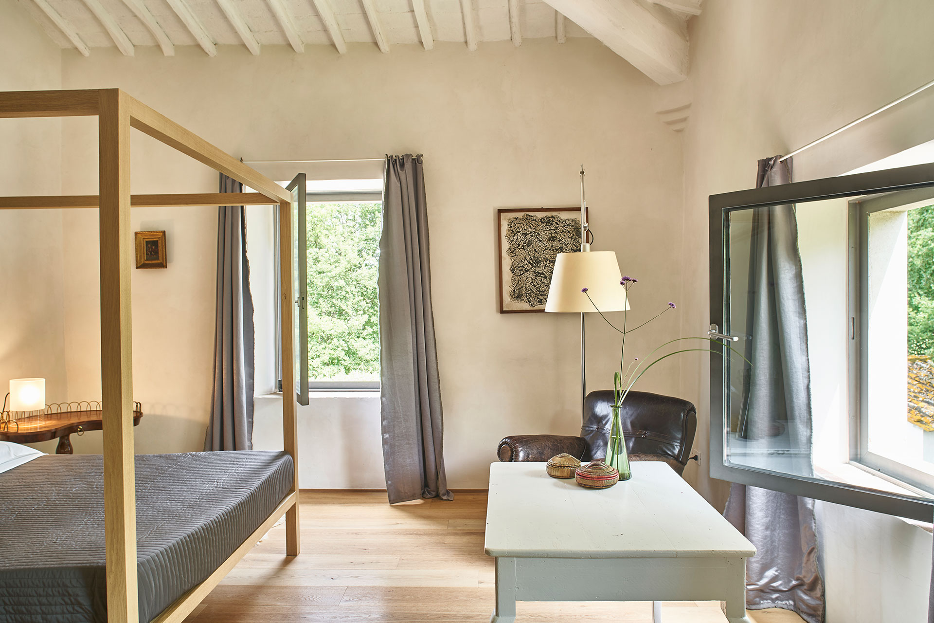 casale-di-cellole_farmhouse_tuscany-italy_zoo-interior.jpg