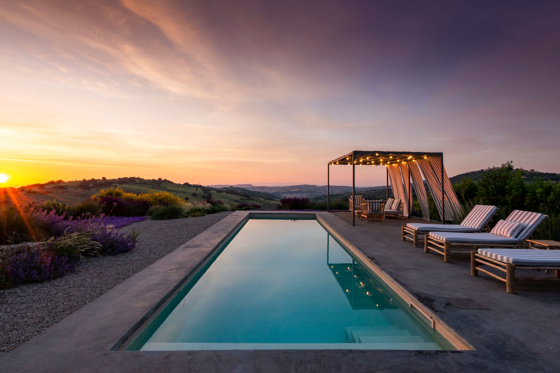 casa-tuja_house_molise-italy_exterior-sky.jpg