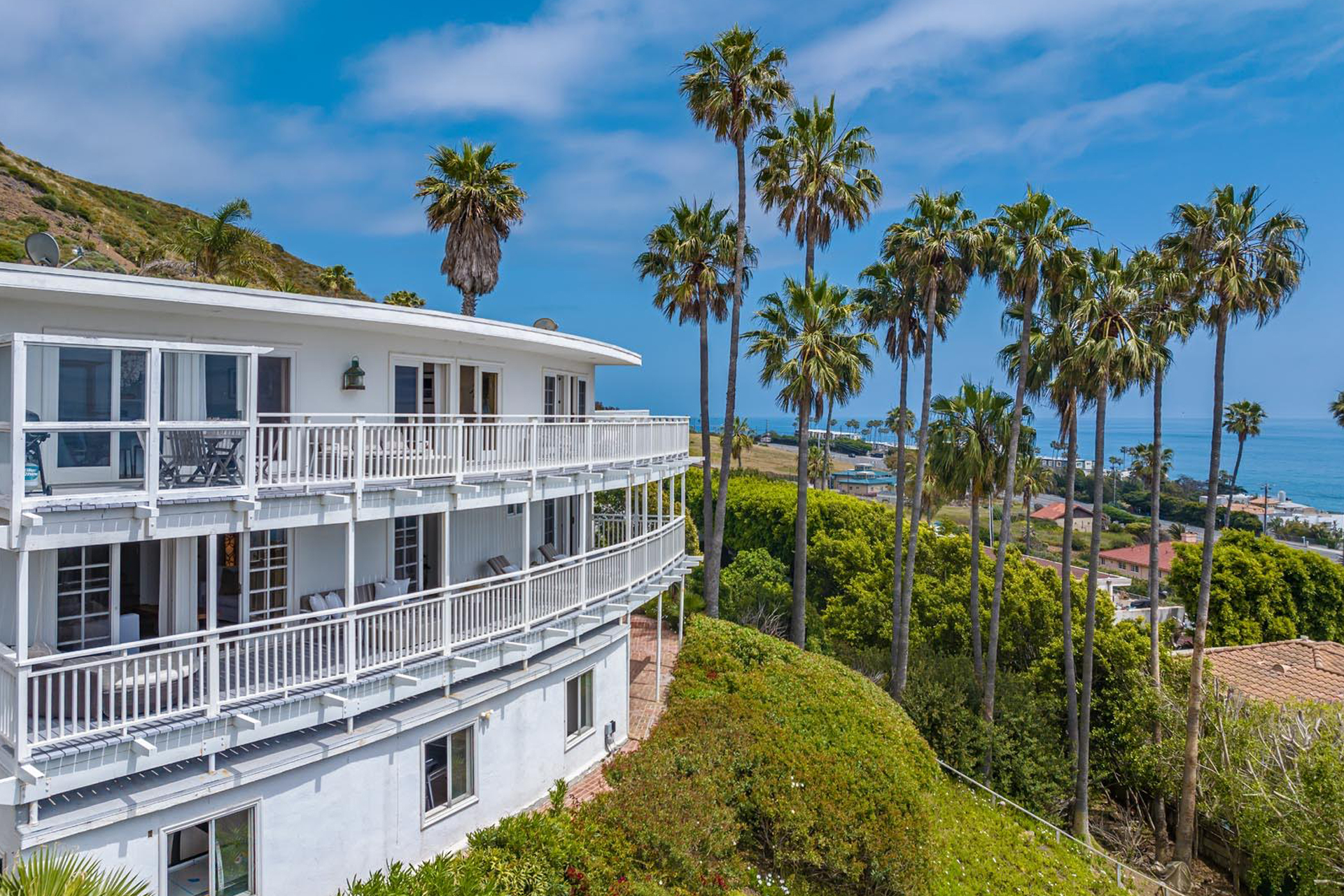 Malibu Beach View Sunset Home