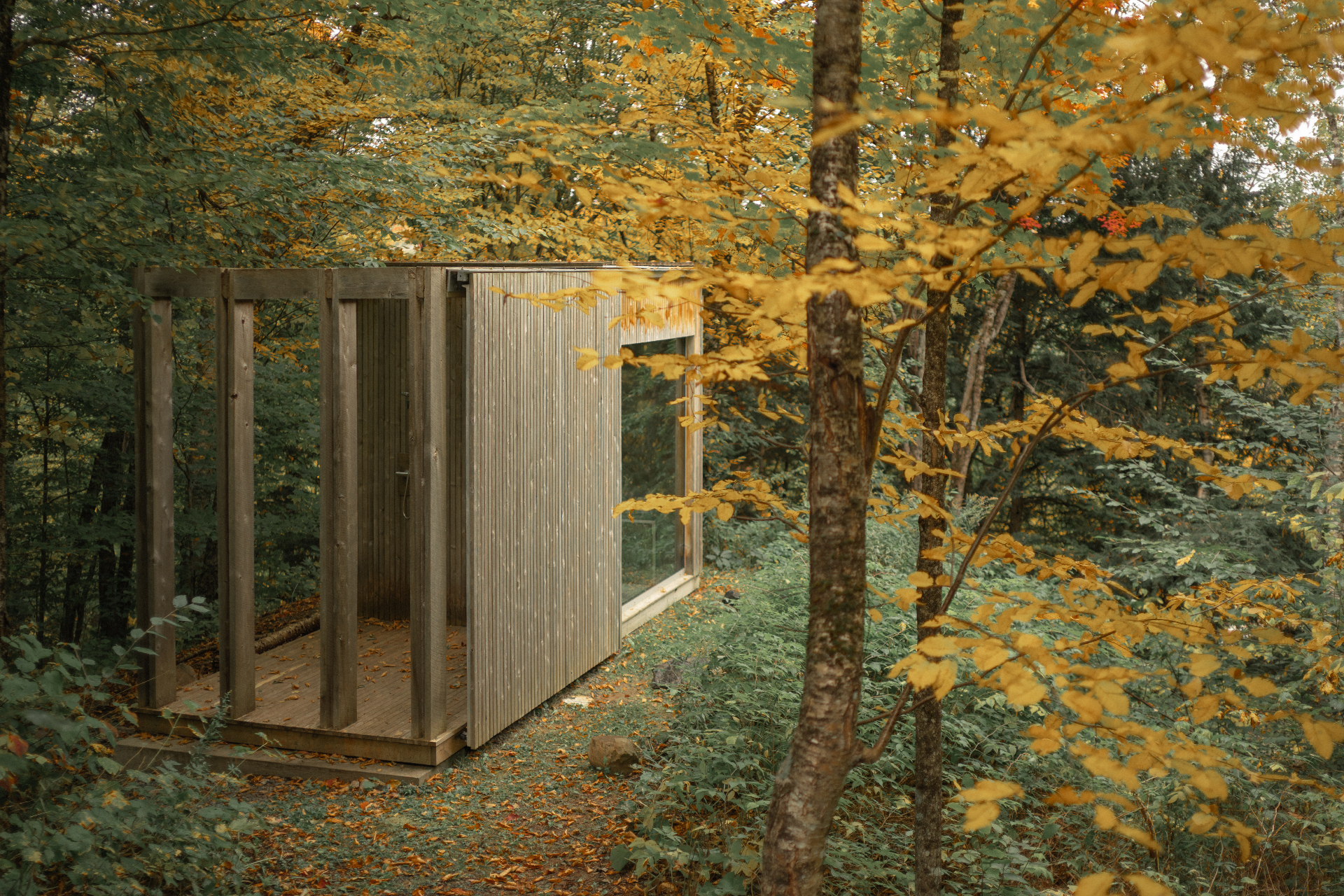 hinterhouse_cabin_quebec-canada_exterior-sauna.jpg