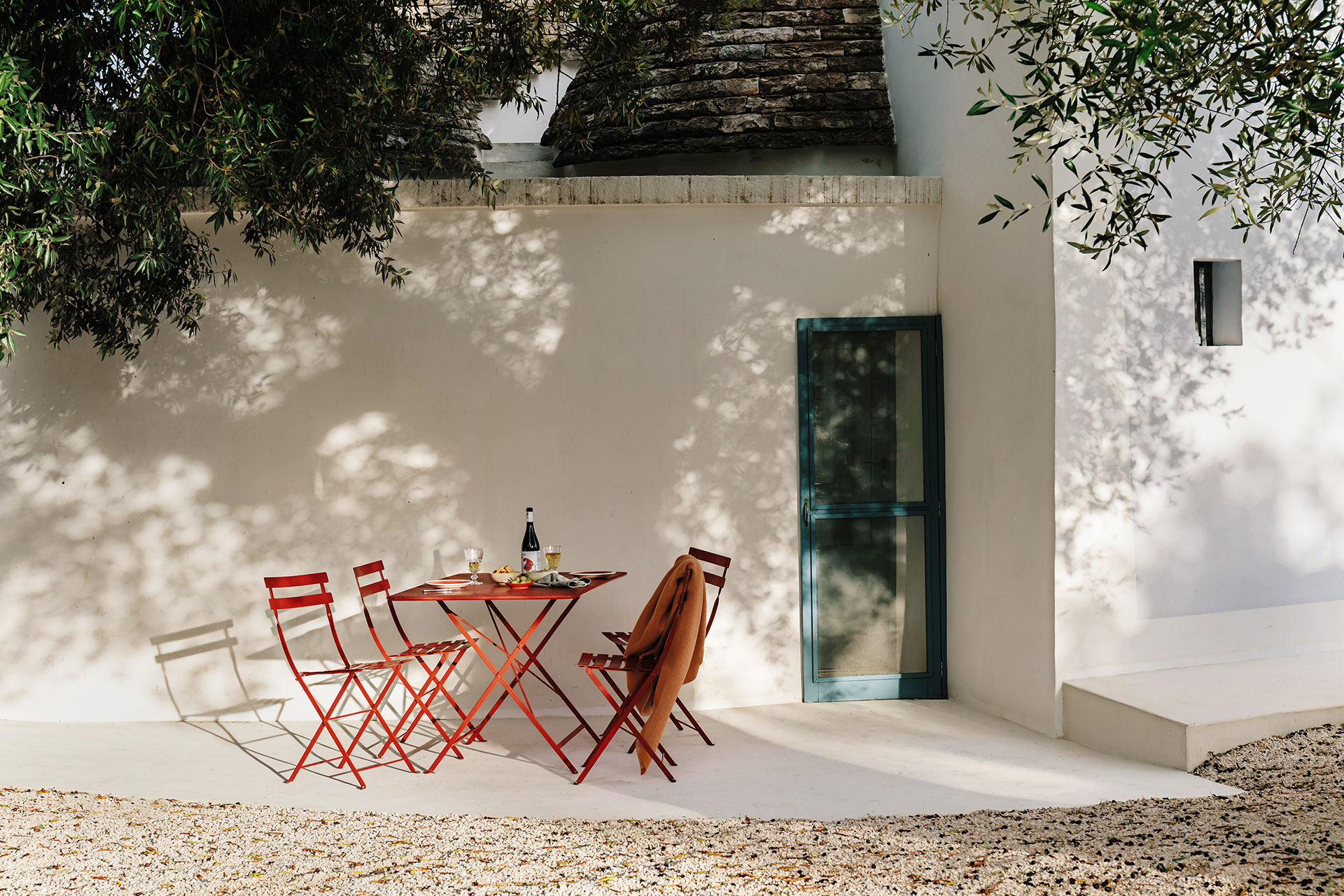 fasano-trullo_trullo_puglia-italy_exterior-red-table.jpg