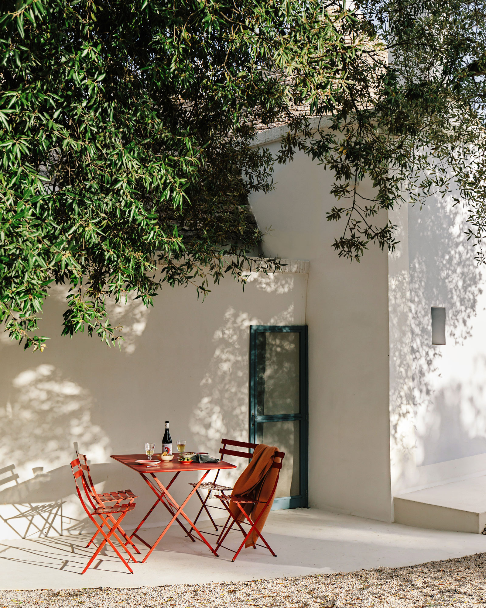 fasano-trullo_trullo_puglia-italy_exterior-red-table-for-two.jpg