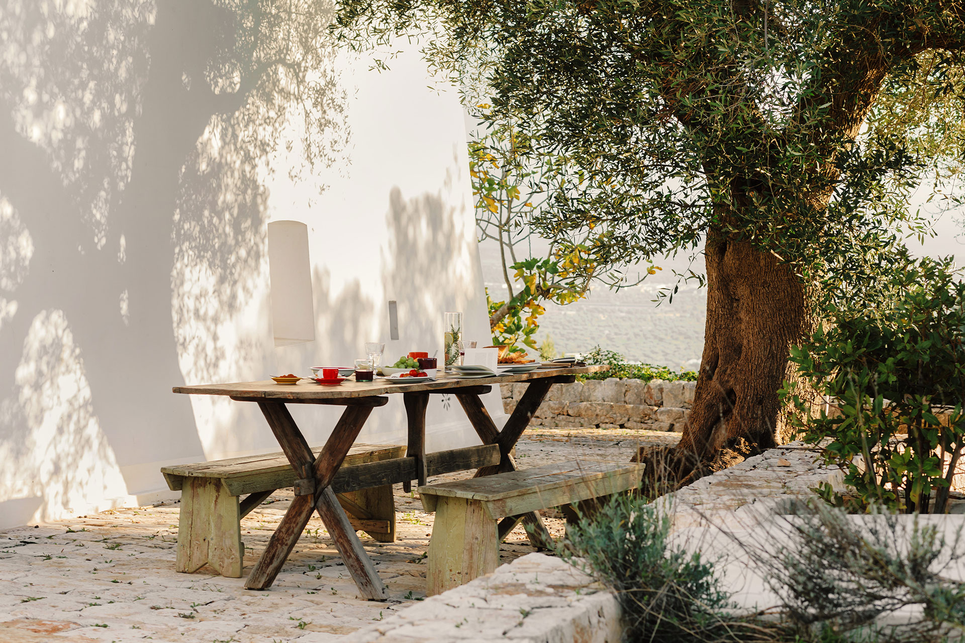 fasano-trullo_trullo_puglia-italy_exterior-terrace-table.jpg
