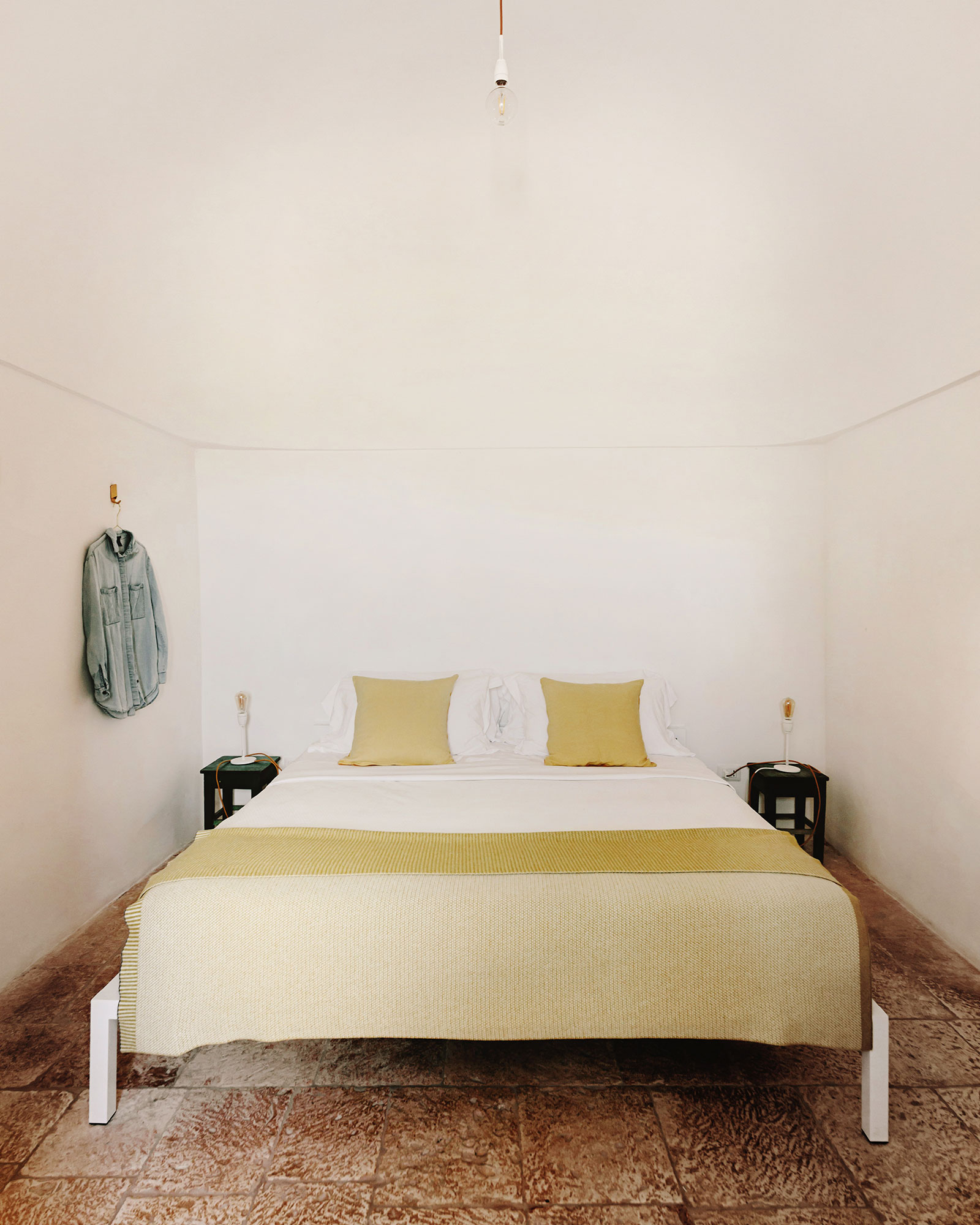 fasano-trullo_trullo_puglia-italy_interior-bedroom.jpg