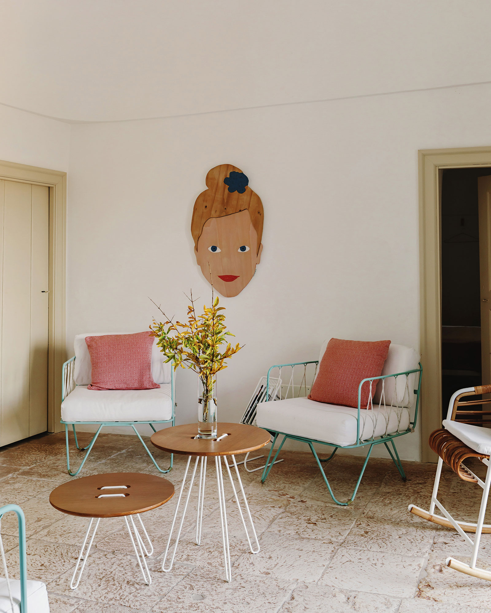fasano-trullo_trullo_puglia-italy_interior-chairs.jpg