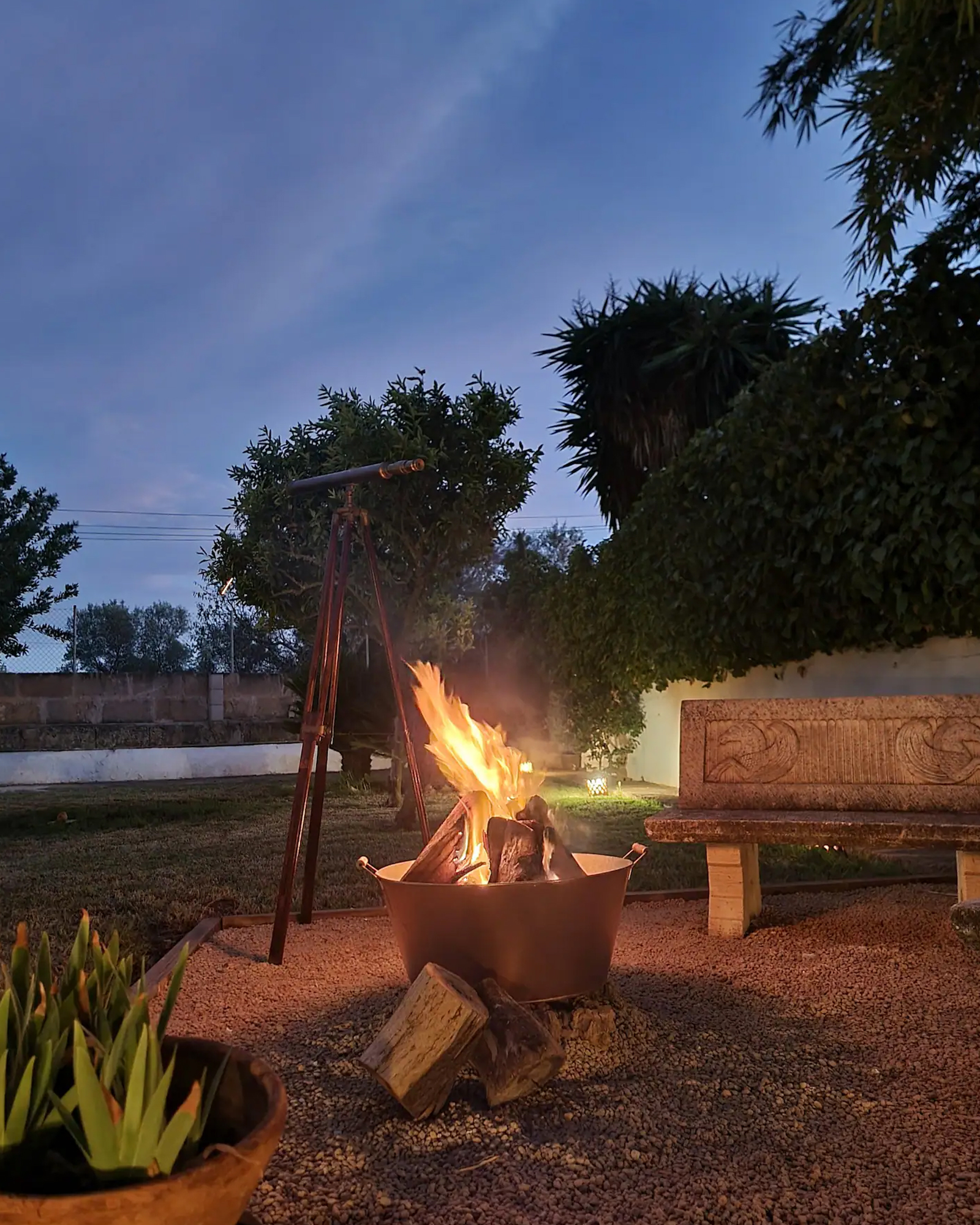 eco-finca-sa-becadeta_cottage_Balearic-Islands-spain_exterior-night-fire.jpg