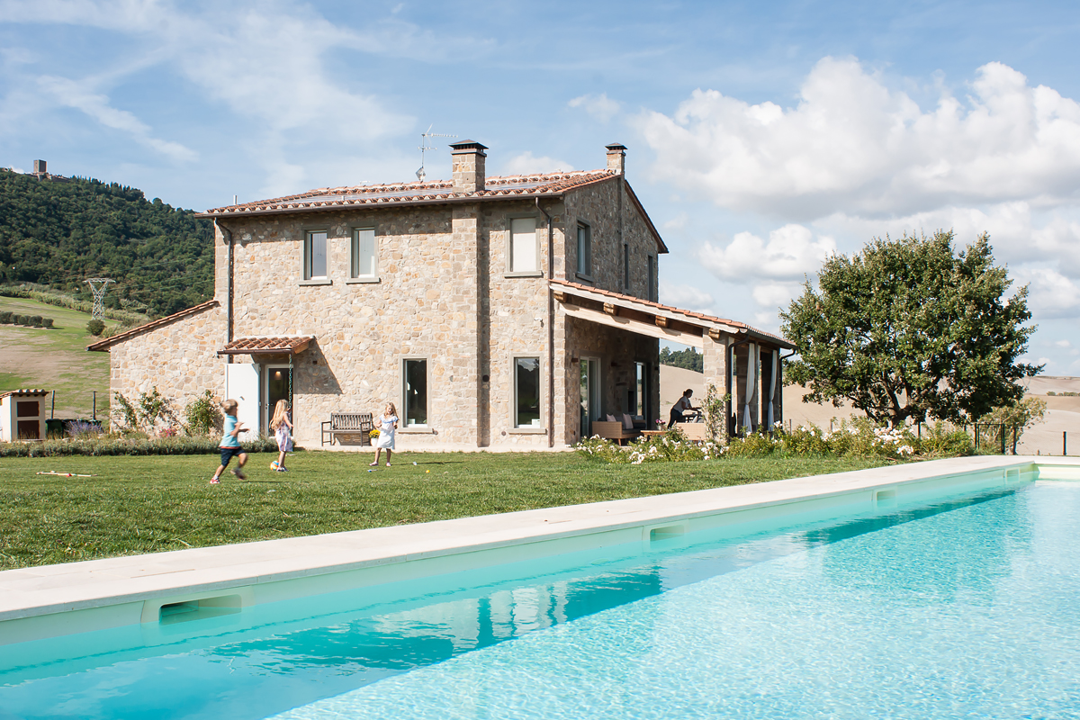 luxury_villa_tuscany_001.jpg