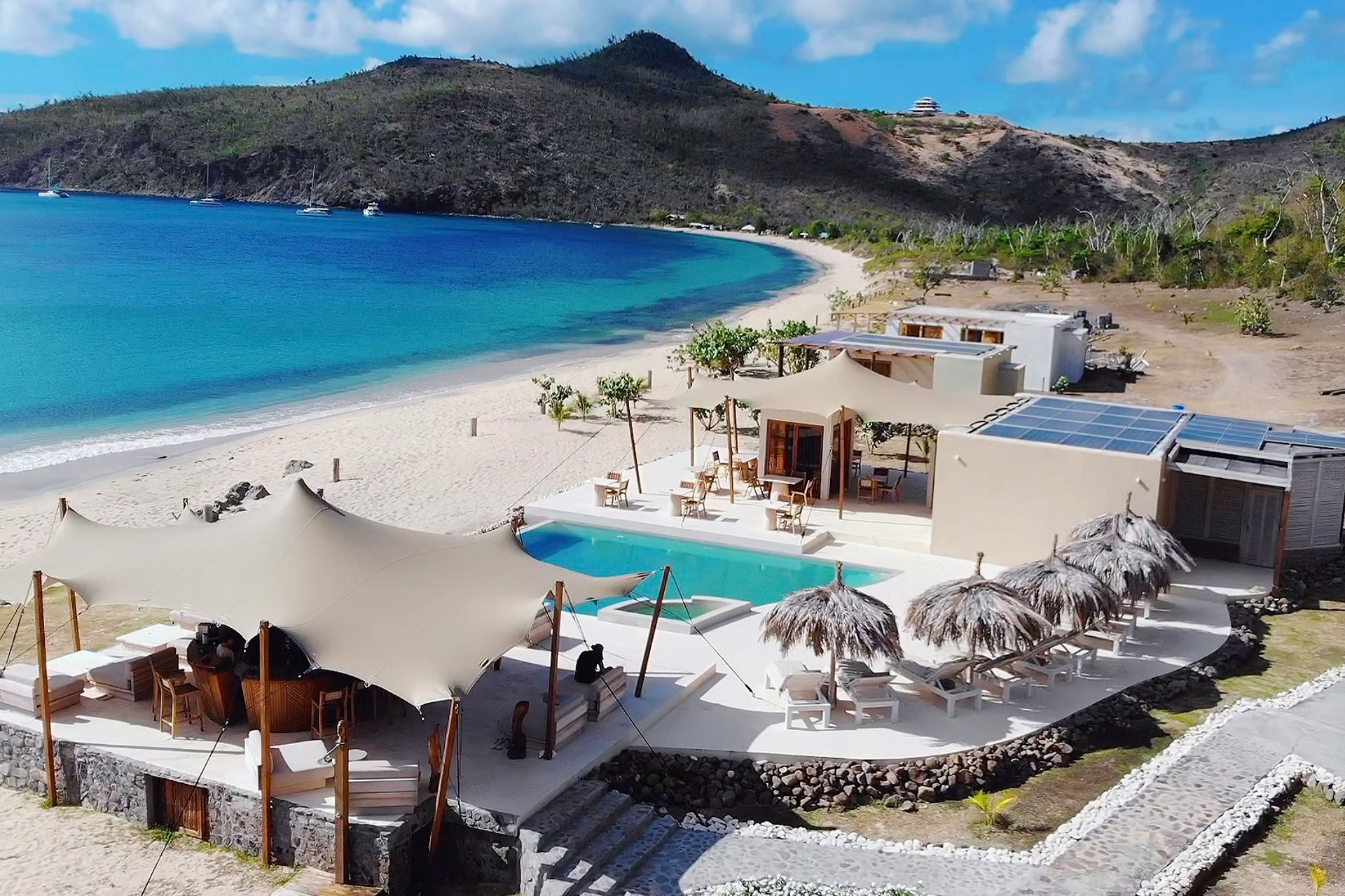 tenuta-chatham-bay_palapa_Union-Island-Saint-Vincent_exterior-drone.jpg