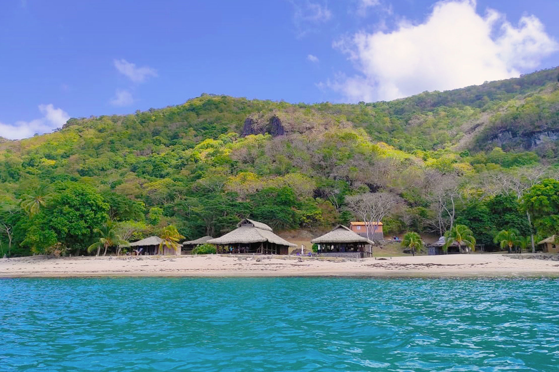 tenuta-chatham-bay_palapa_Union-Island-Saint-Vincent_exterior-palapa.jpg