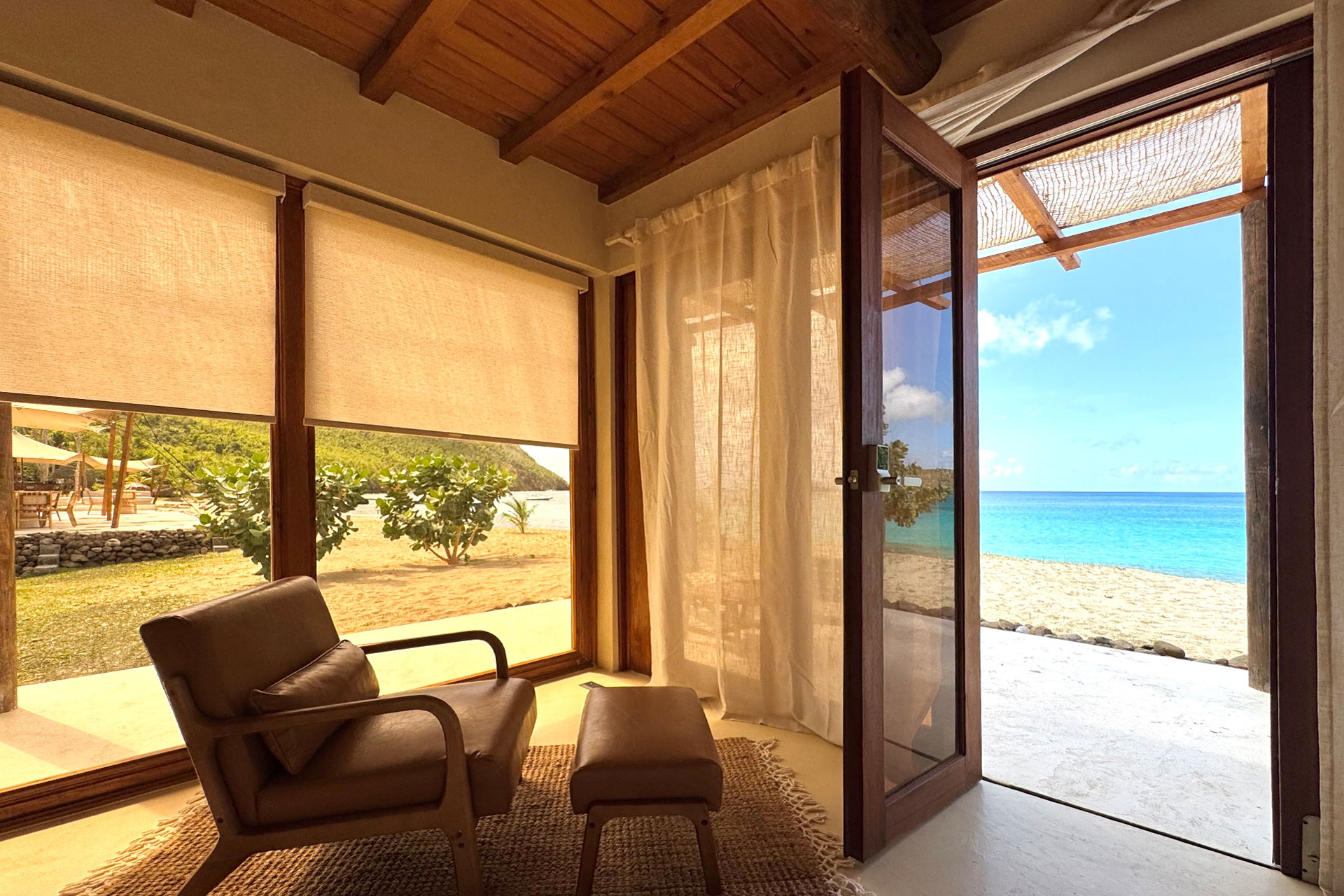 tenuta-chatham-bay_palapa_Union-Island-Saint-Vincent_interior-chair.jpg
