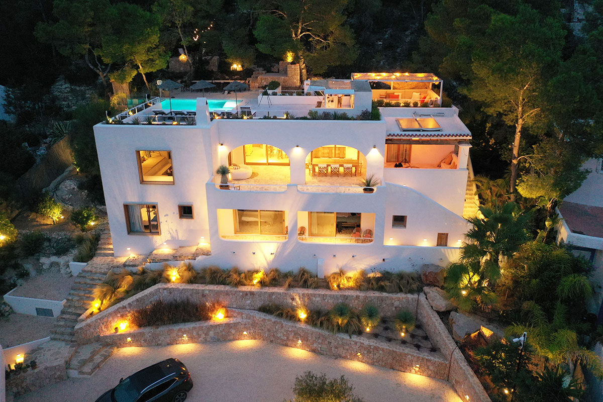 Villa_in_Ibiza_001.jpg