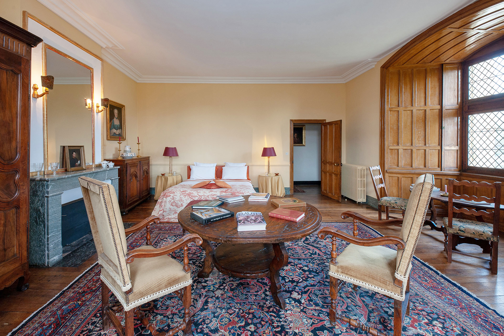 chateau-de-saint-martory_castle_Occitanie-france_interior-bed-room-space-design.jpg