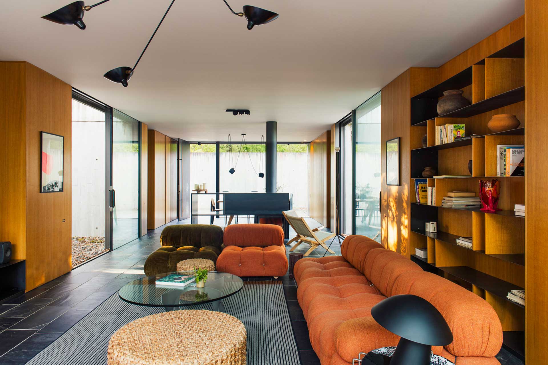 la-maison-h_villa_occitanie-france_interior-design-room.jpg