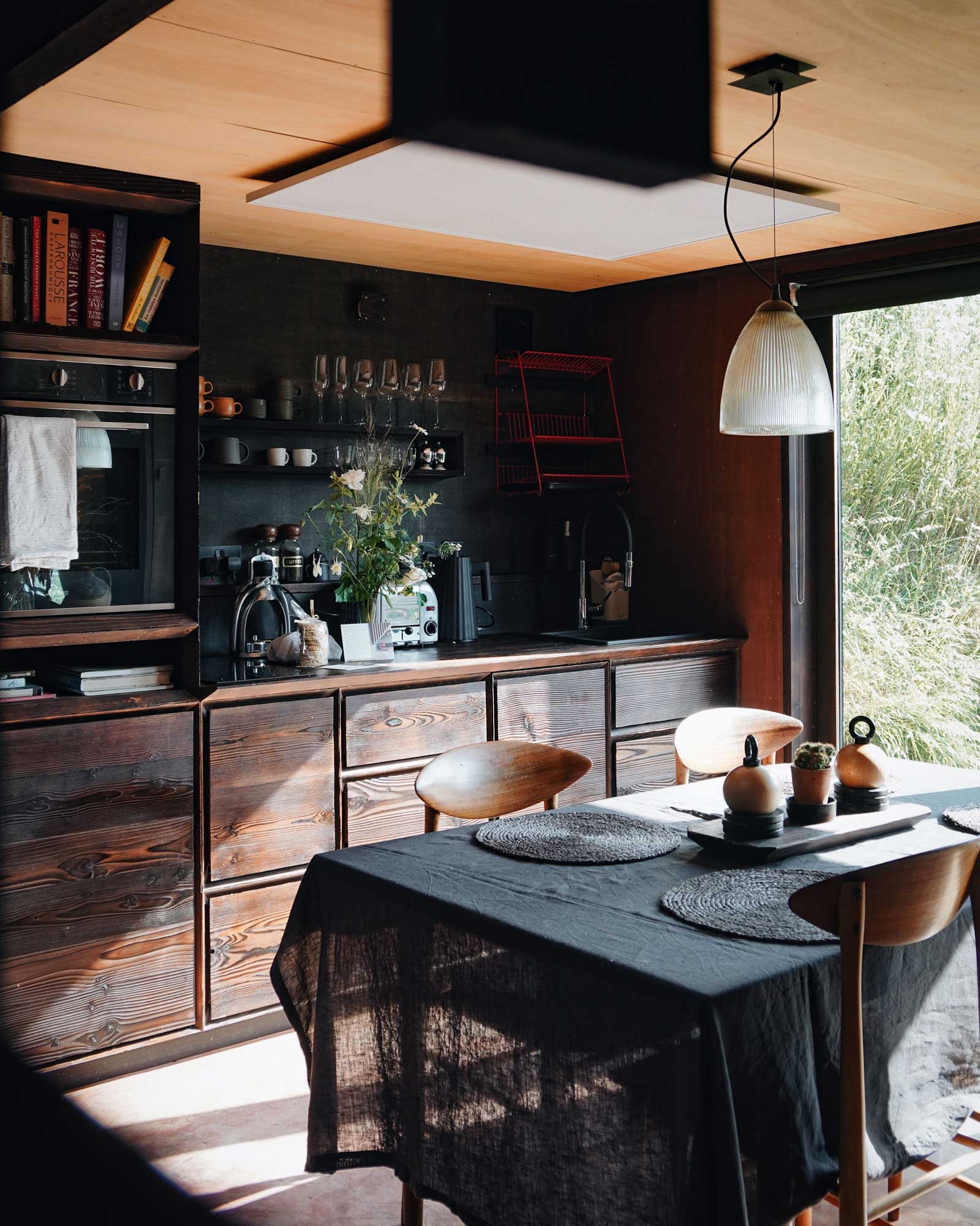 hergest-lee_cabin_wales-united-kingdom_lean-to-interior-table.jpg