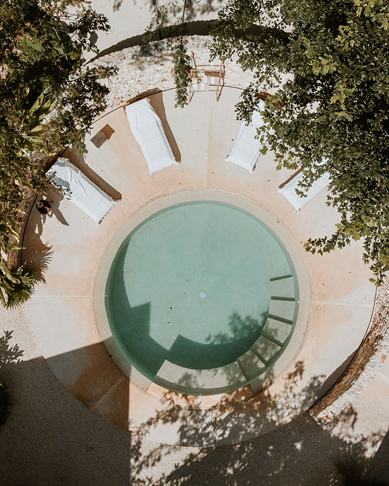 galopina-casa-silvestre_villa_yucatan-mexico_exterior-drone-pool.jpg