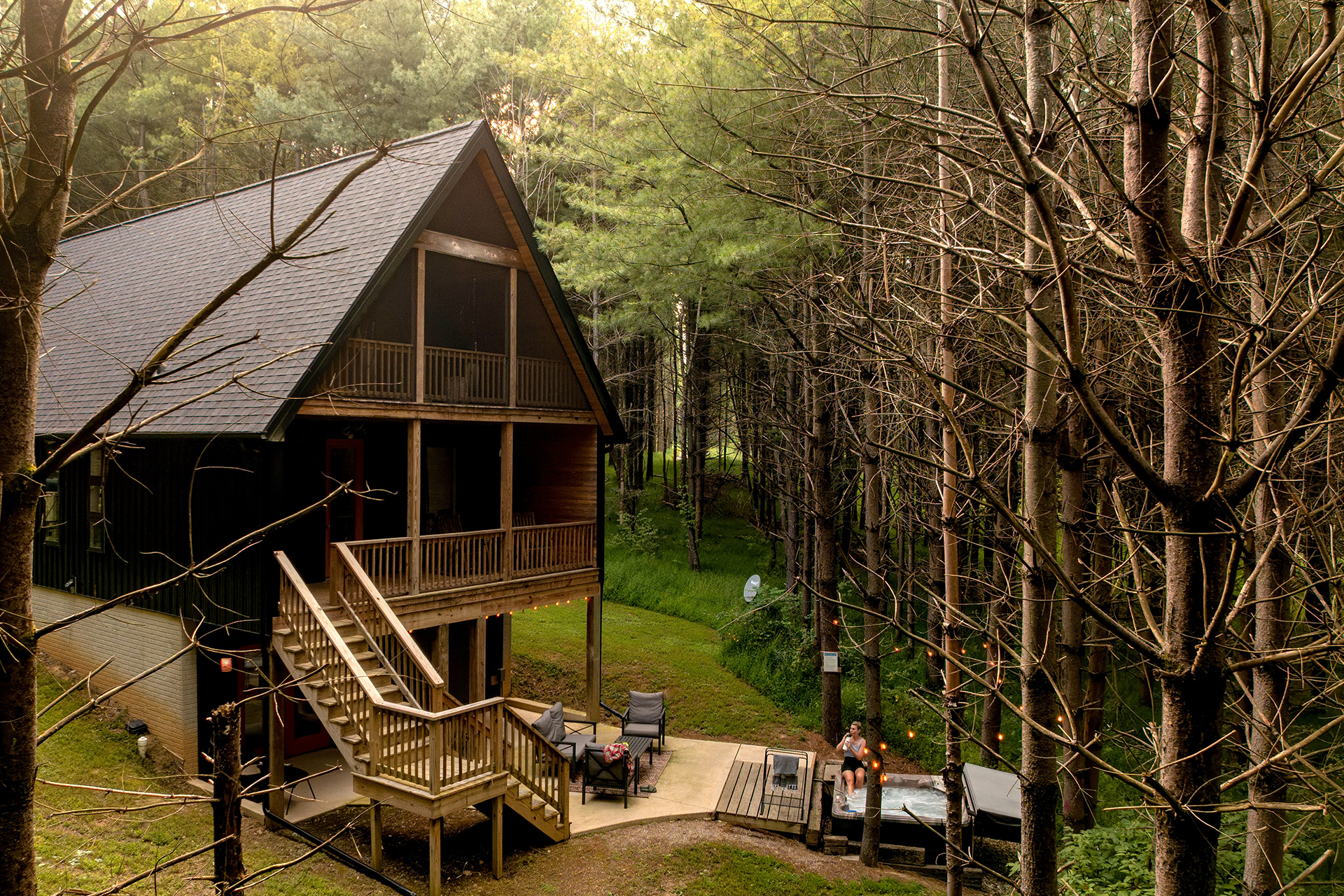 carpenters-cabin_cabin_ohio-usa_exterior.jpg