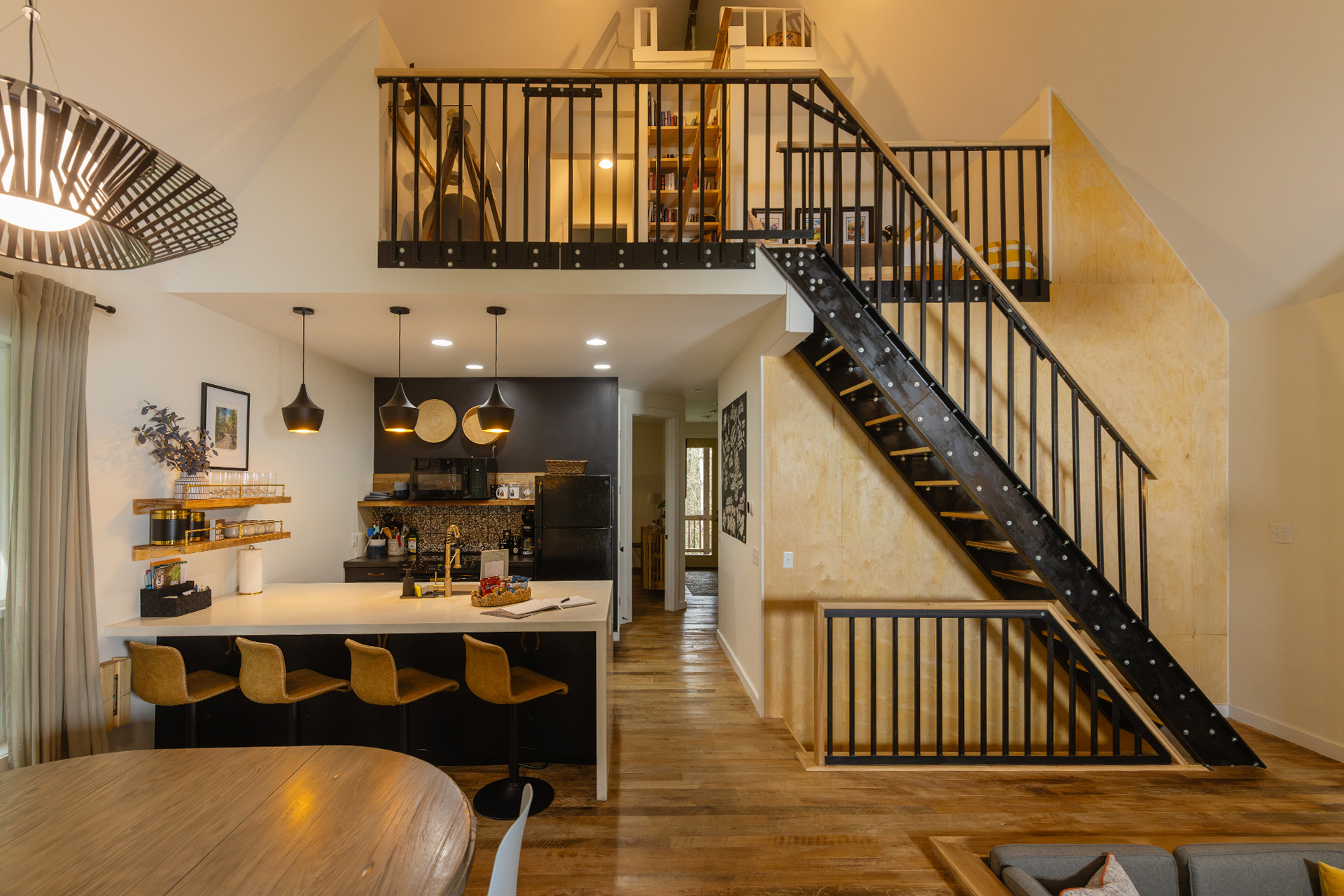 carpenters-cabin_cabin_ohio-usa_interior.jpg