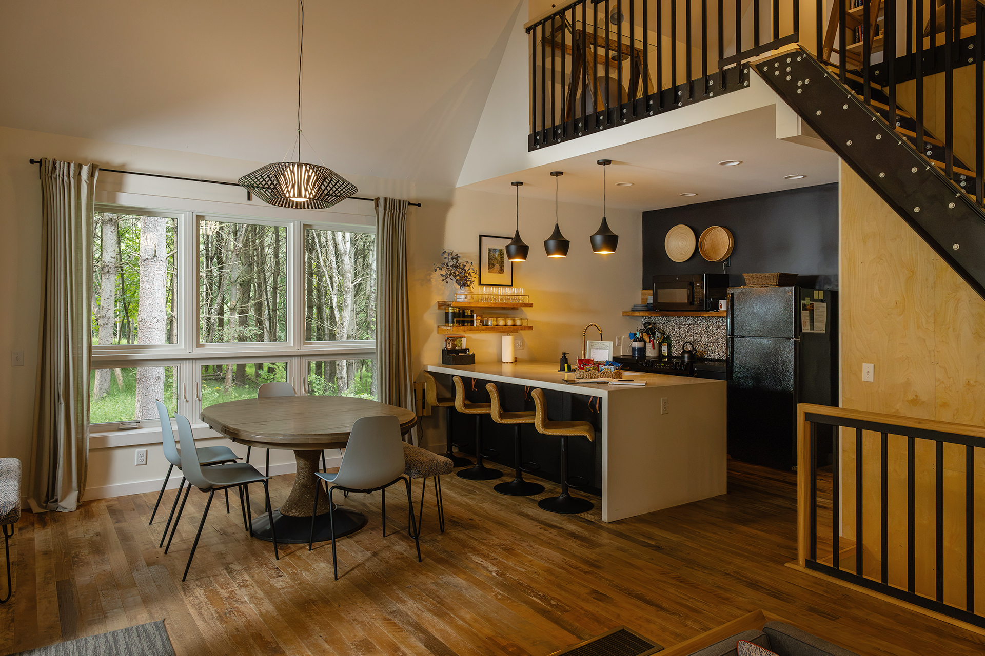 carpenters-cabin_cabin_ohio-usa_interior-design.jpg